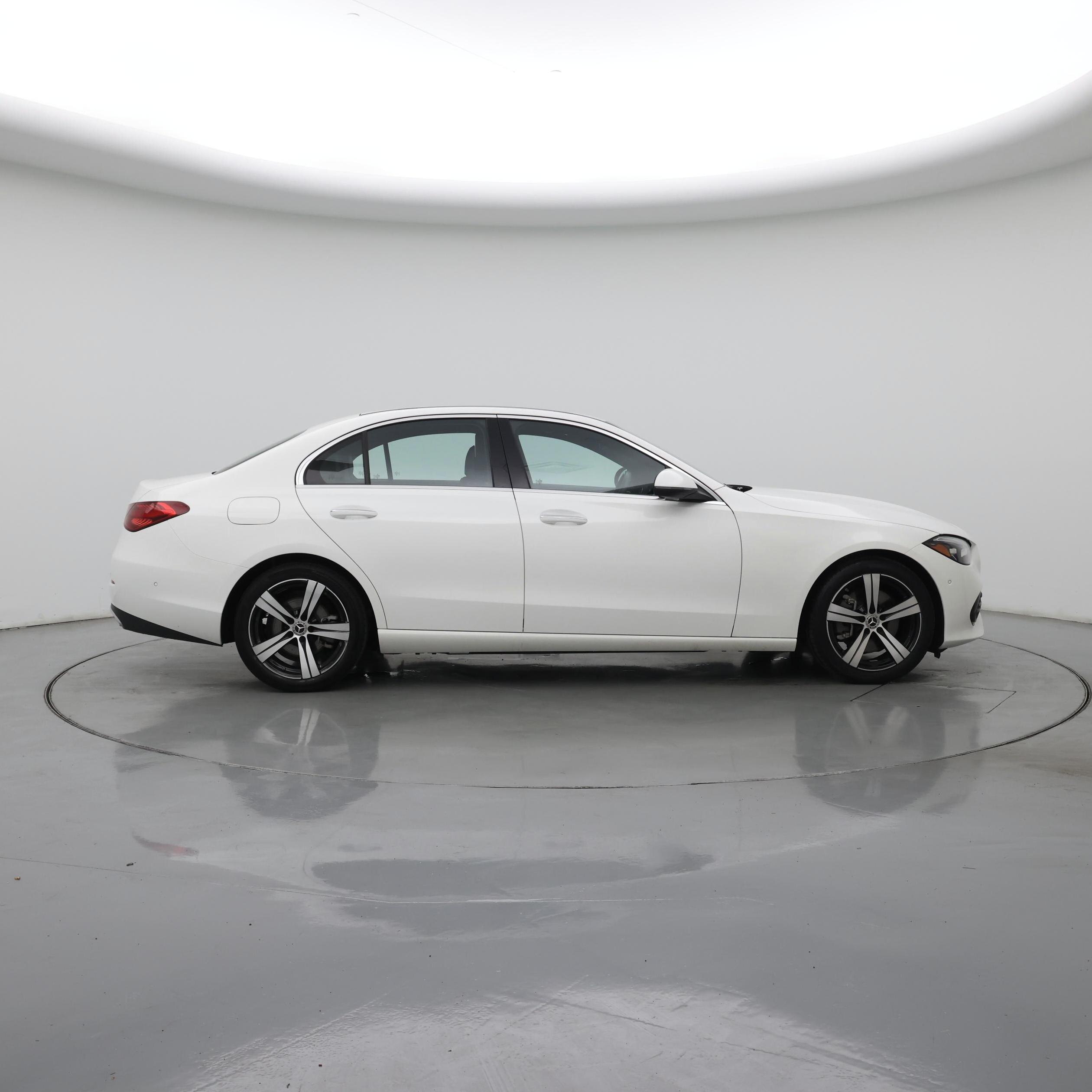 Thumbnail: 2024 Mercedes-Benz C-Class - 7