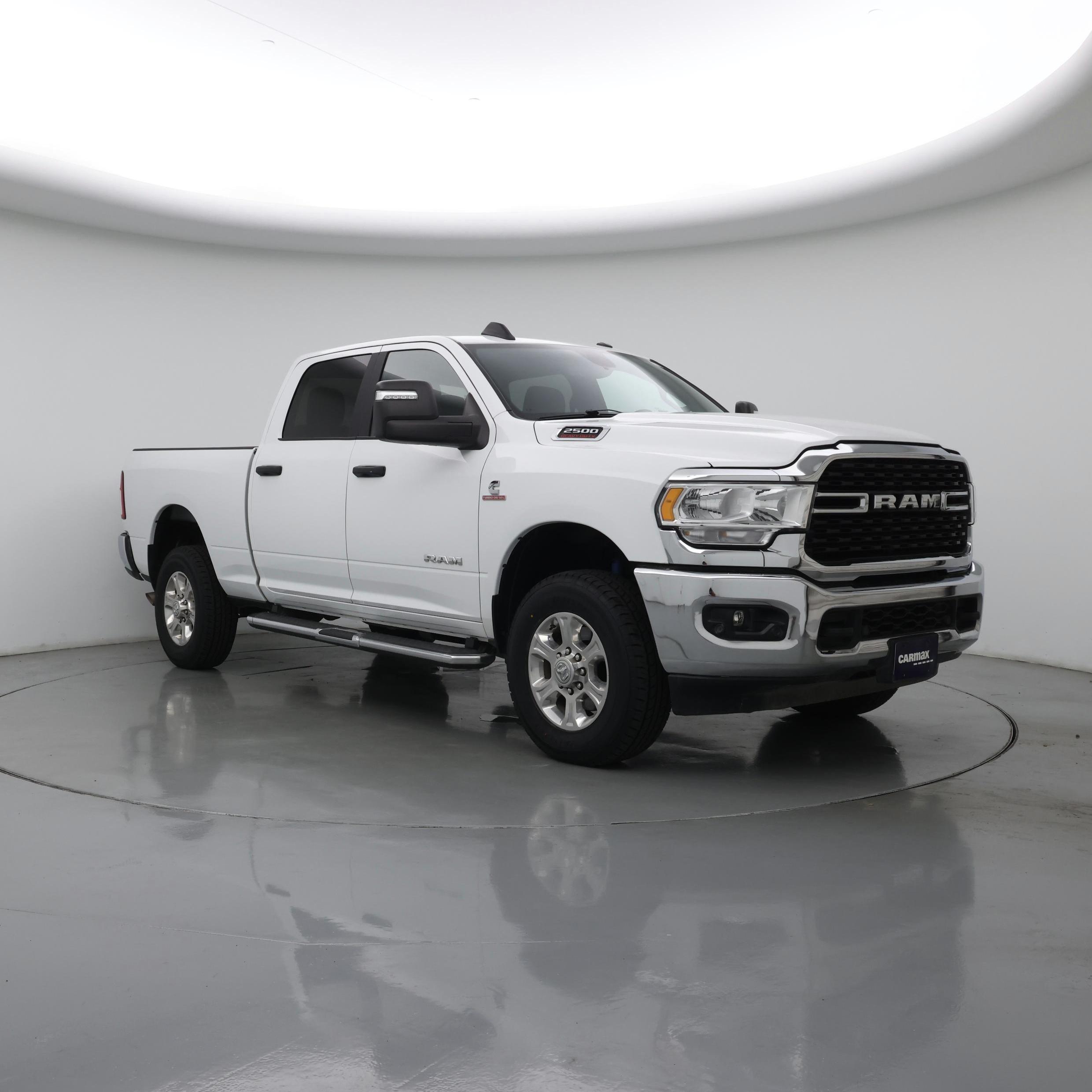 White 2024 RAM 2500 Pickup Truck  Automatic