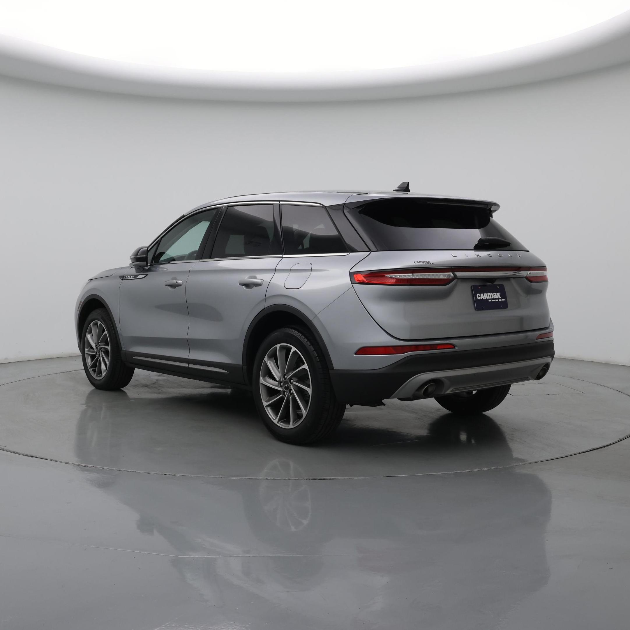 Thumbnail: 2023 Lincoln Corsair - 2