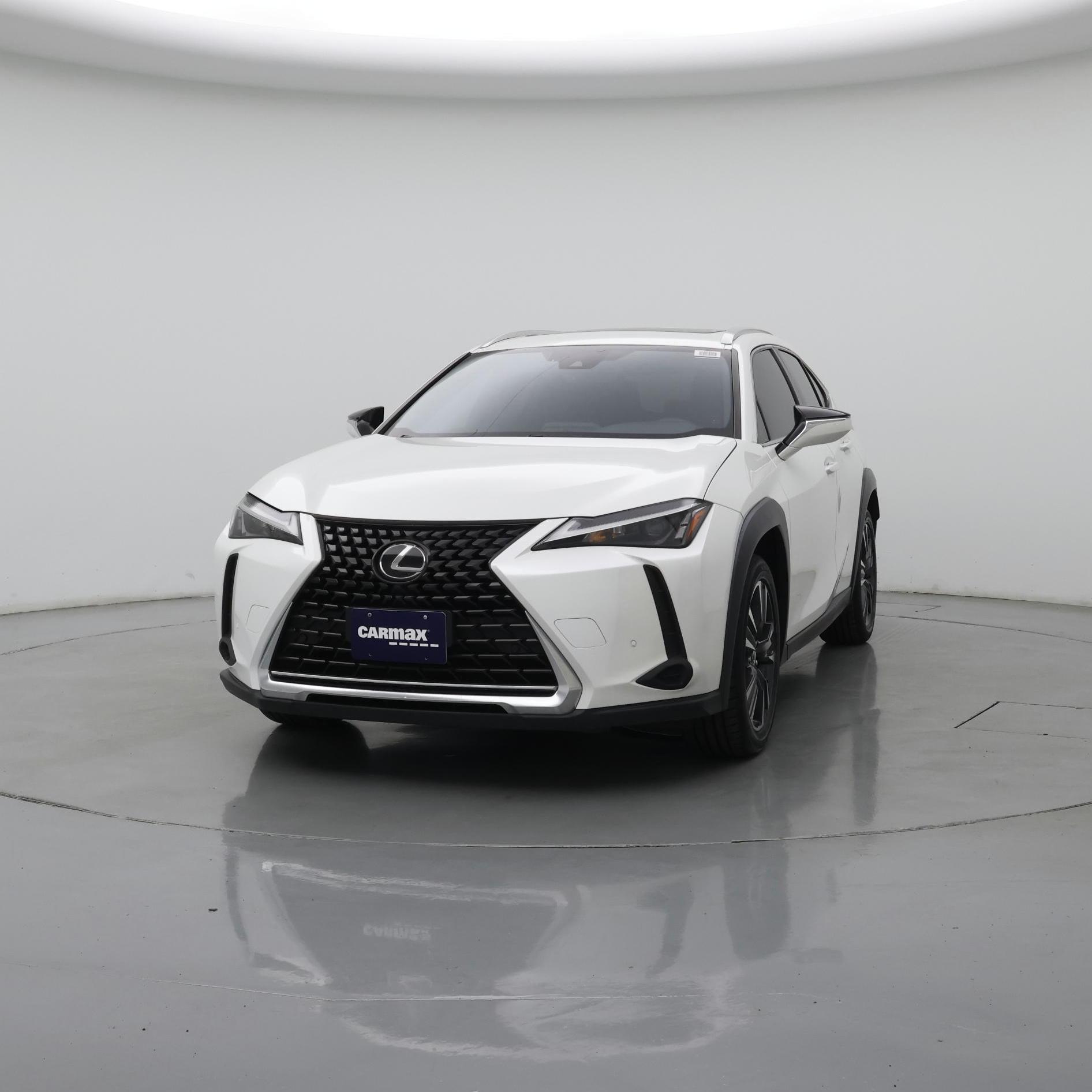 Thumbnail: 2024 Lexus UX - 4