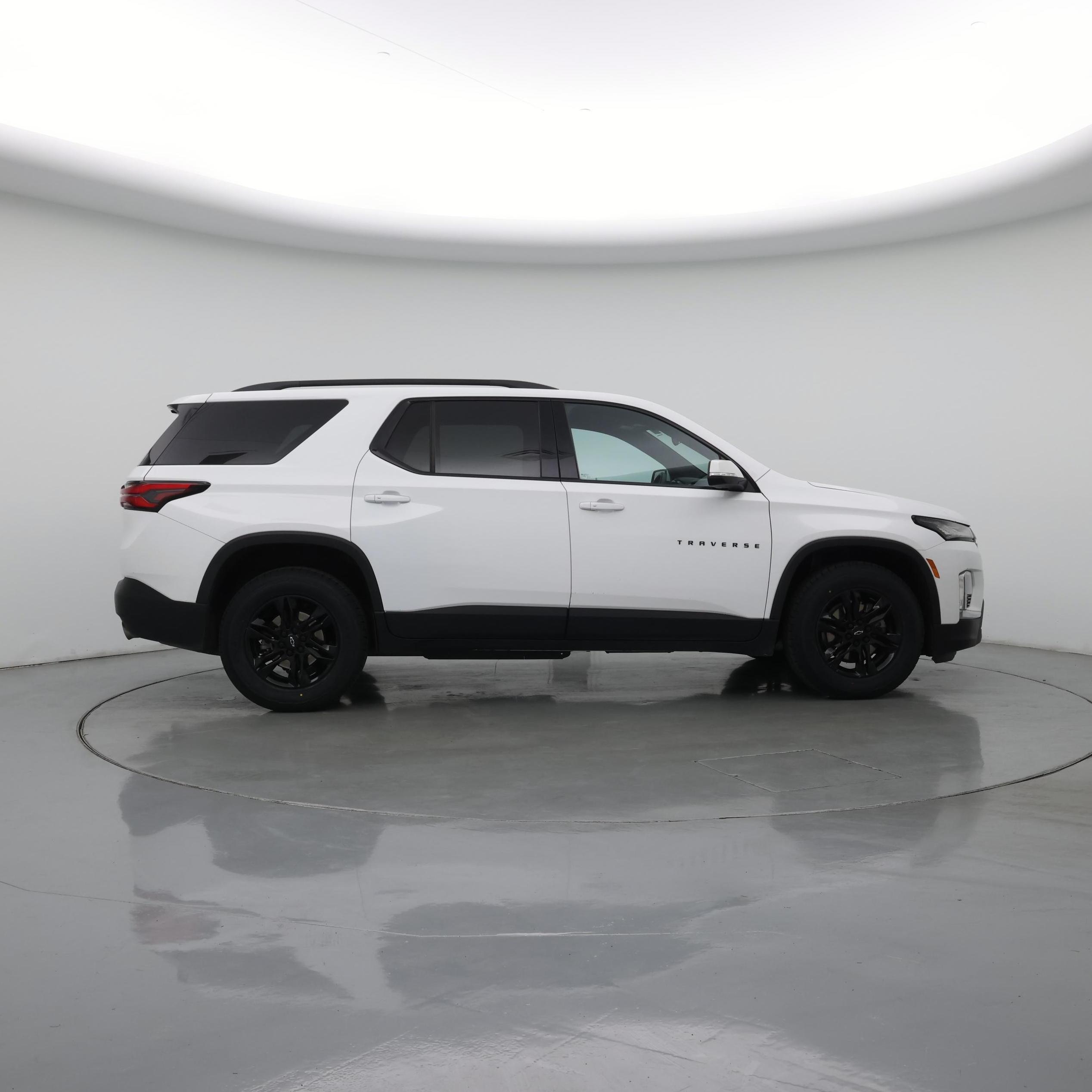 Thumbnail: 2023 Chevrolet Traverse - 7