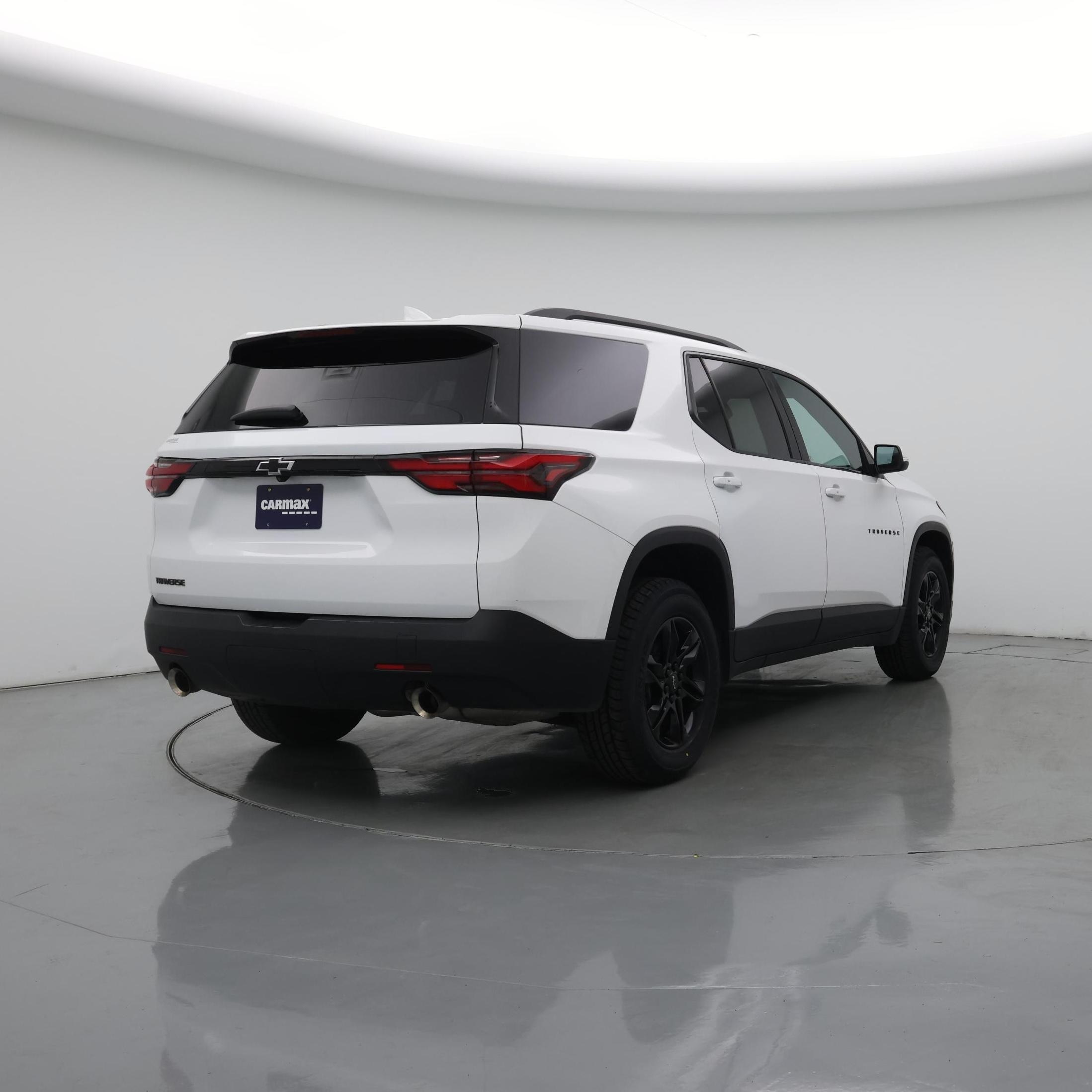 Thumbnail: 2023 Chevrolet Traverse - 8