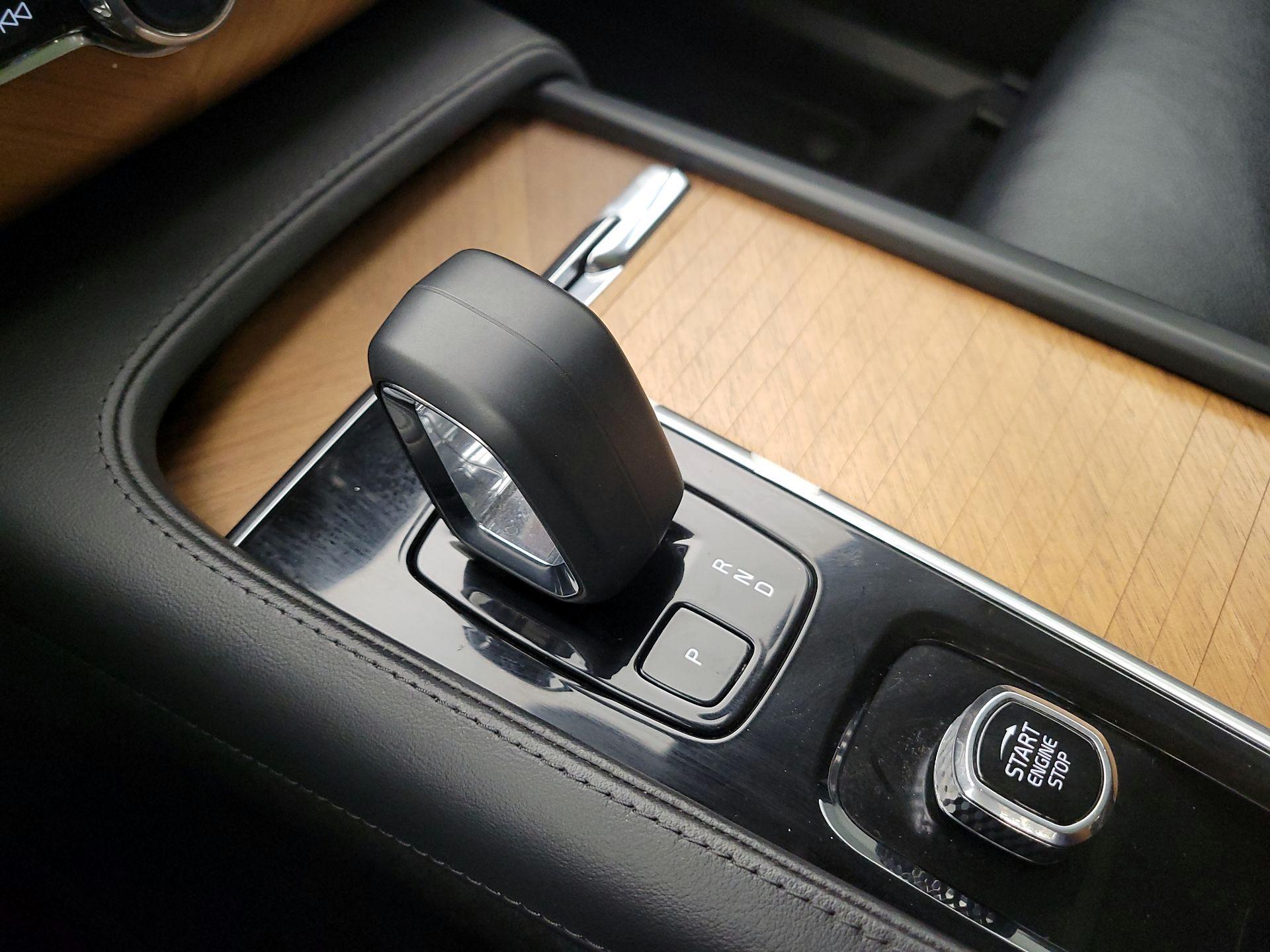 Thumbnail: 2023 Volvo XC90 - 18