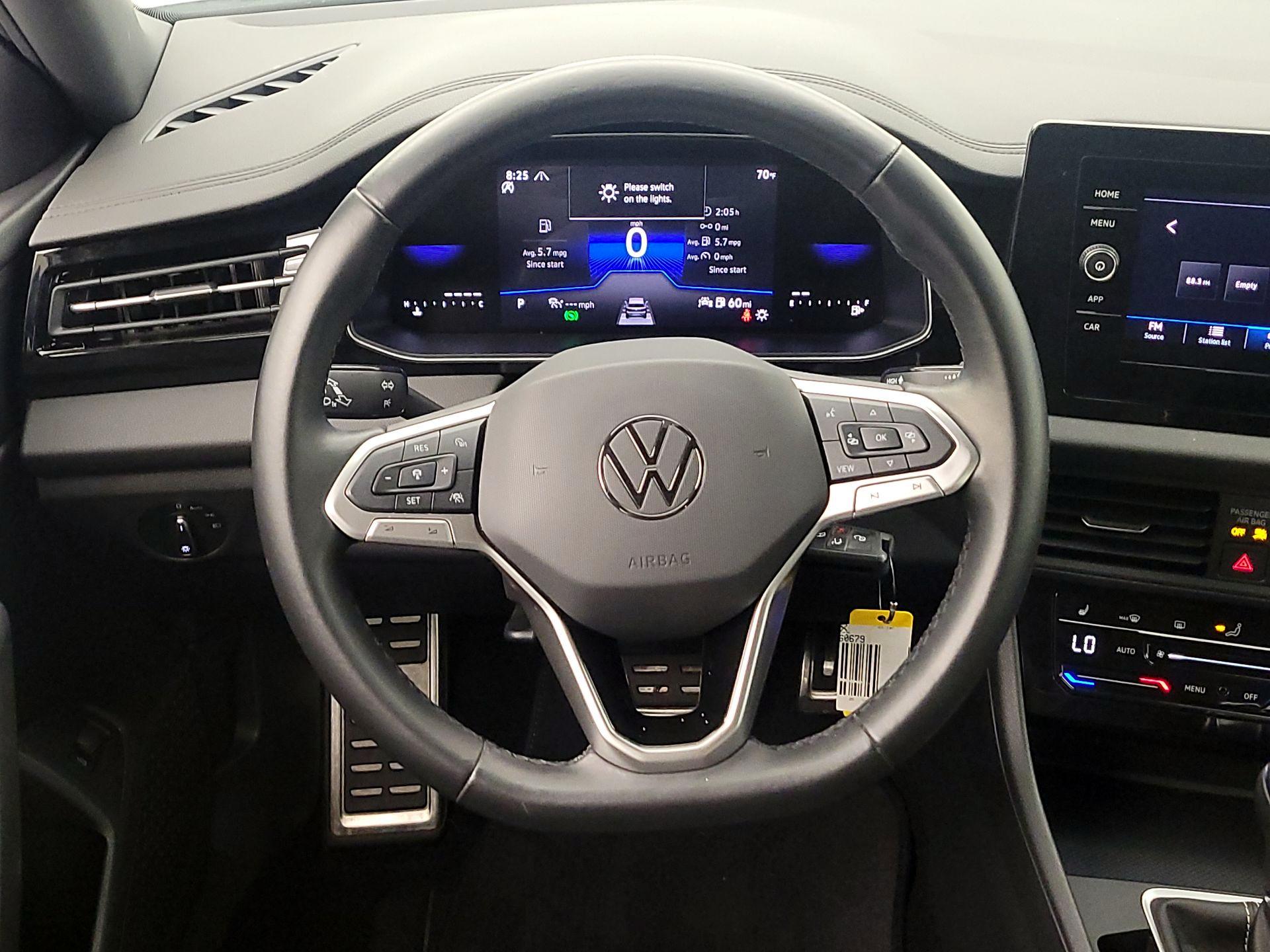 Thumbnail: 2025 Volkswagen Jetta - 10