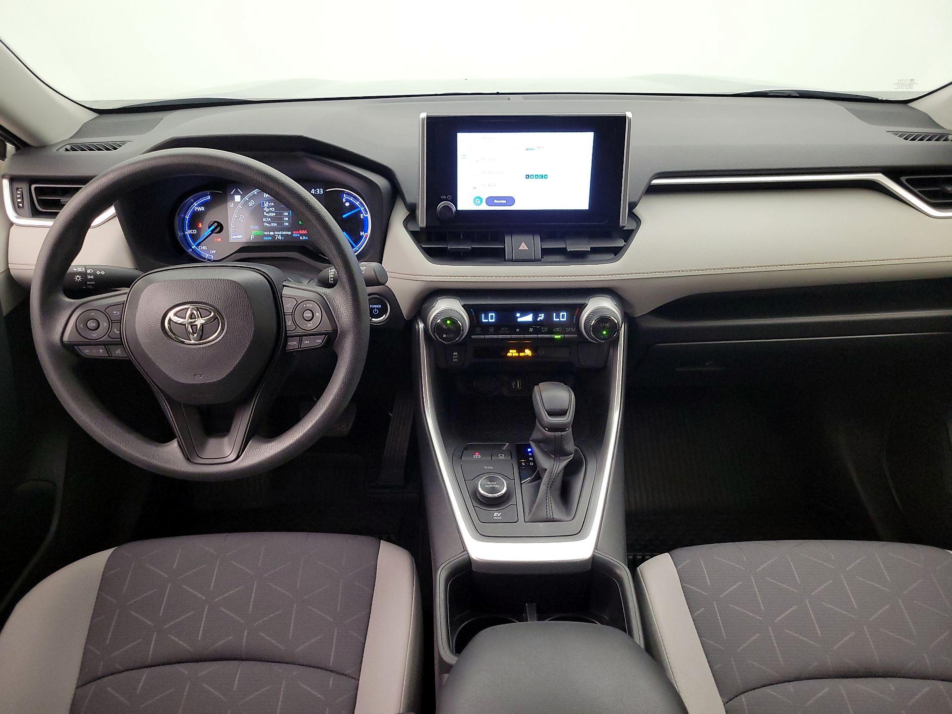 Thumbnail: 2025 Toyota RAV4 - 9