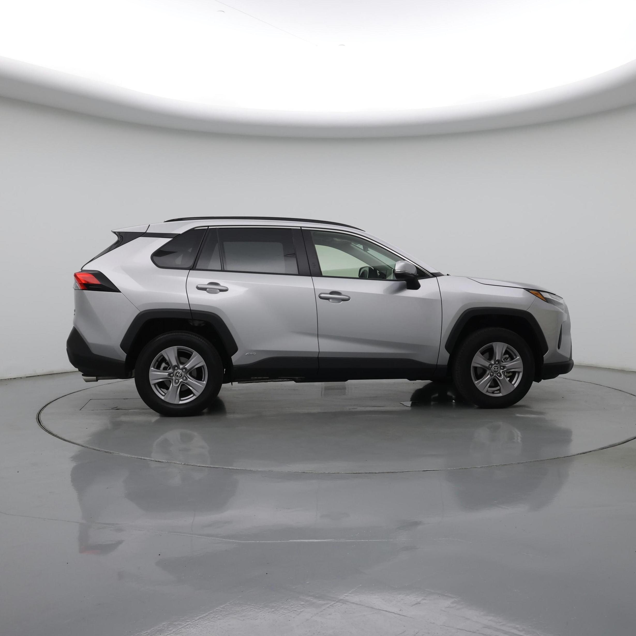 Thumbnail: 2025 Toyota RAV4 - 7
