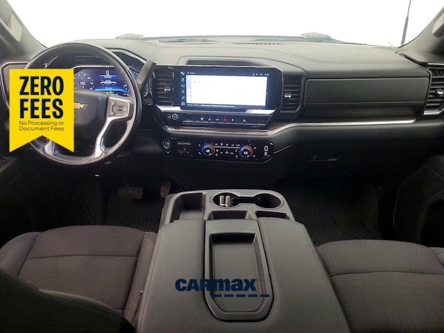White 2024 Chevrolet Silverado 2500HD Pickup Truck Four-Wheel Drive Automatic