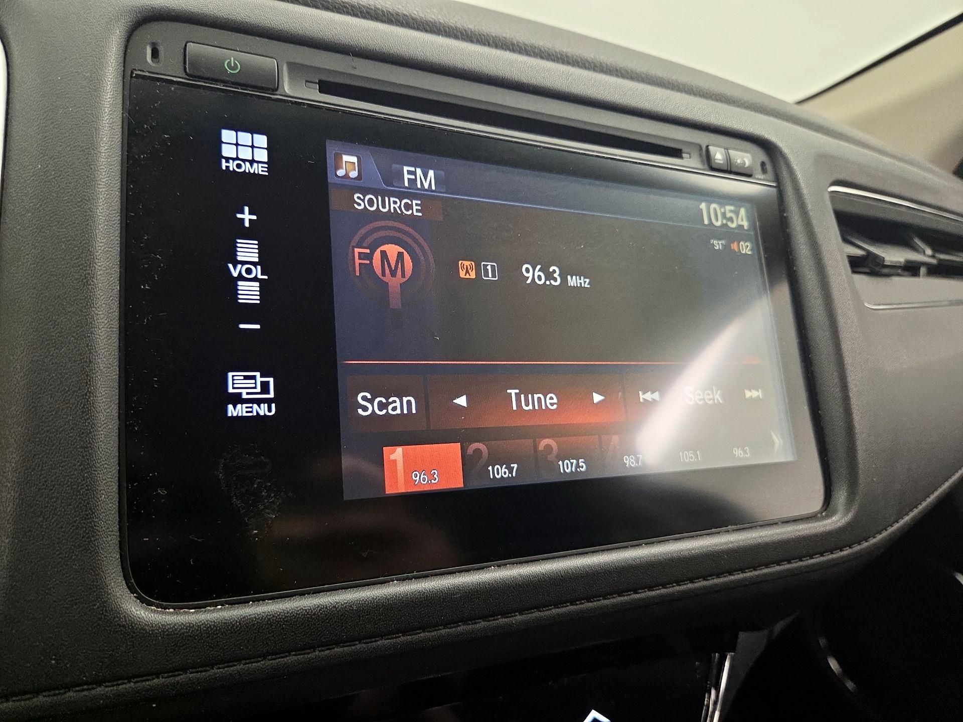 Thumbnail: 2017 Honda HR-V - 15