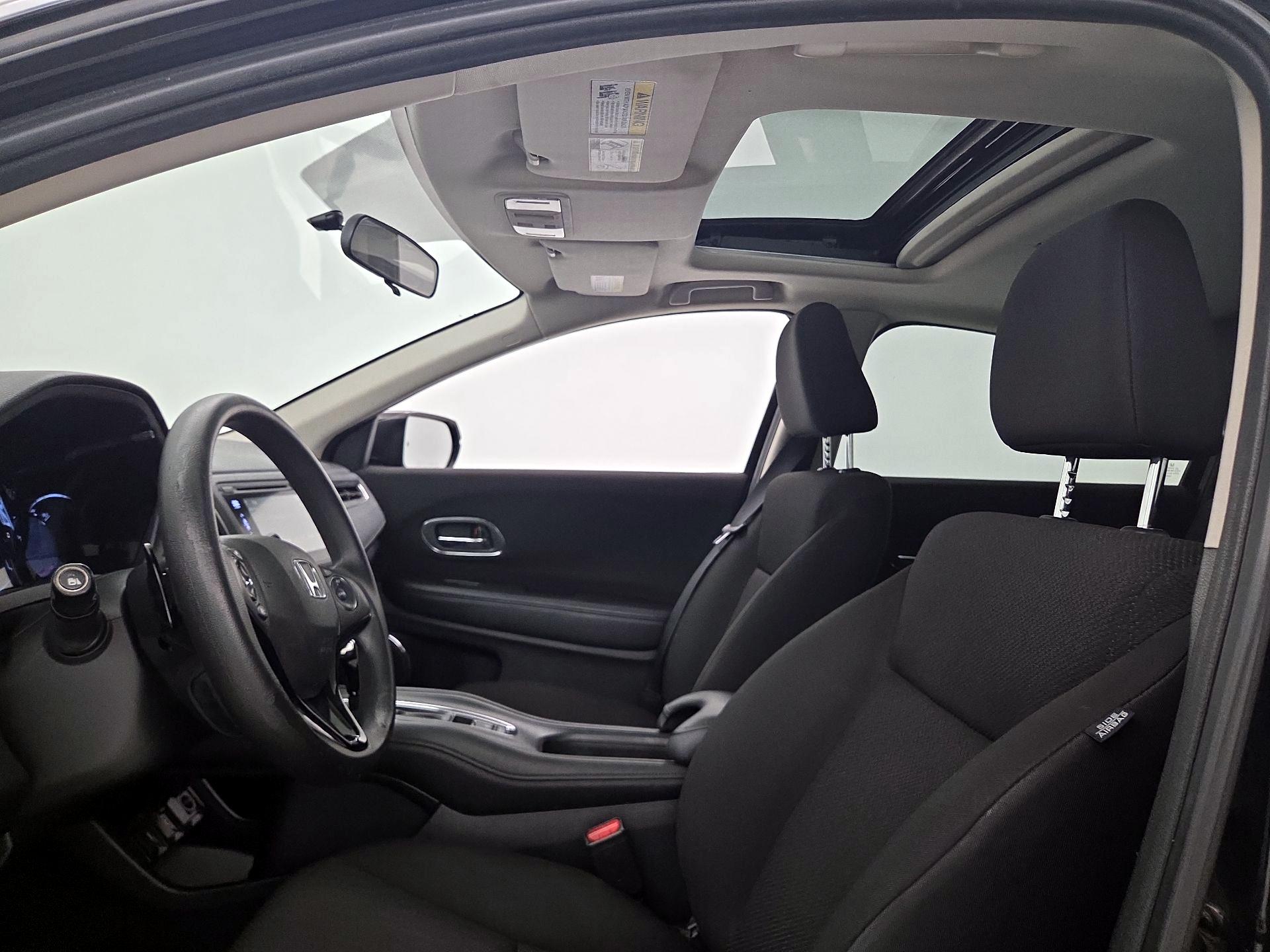 Thumbnail: 2017 Honda HR-V - 19