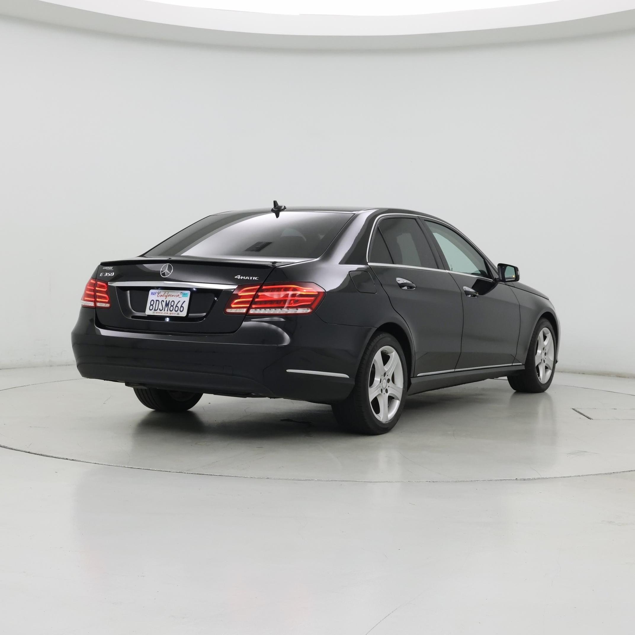 Thumbnail: 2015 Mercedes-Benz E-Class - 8