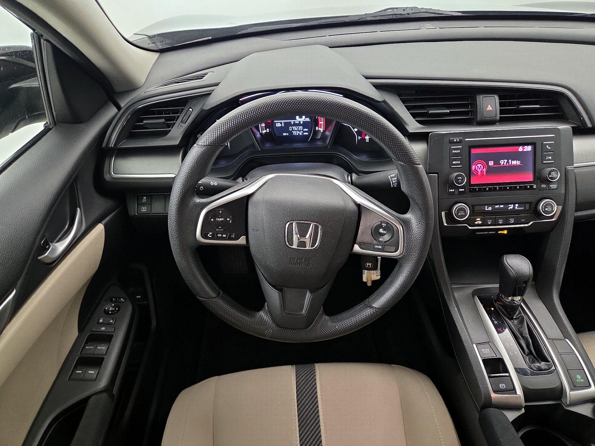Thumbnail: 2018 Honda Civic - 10