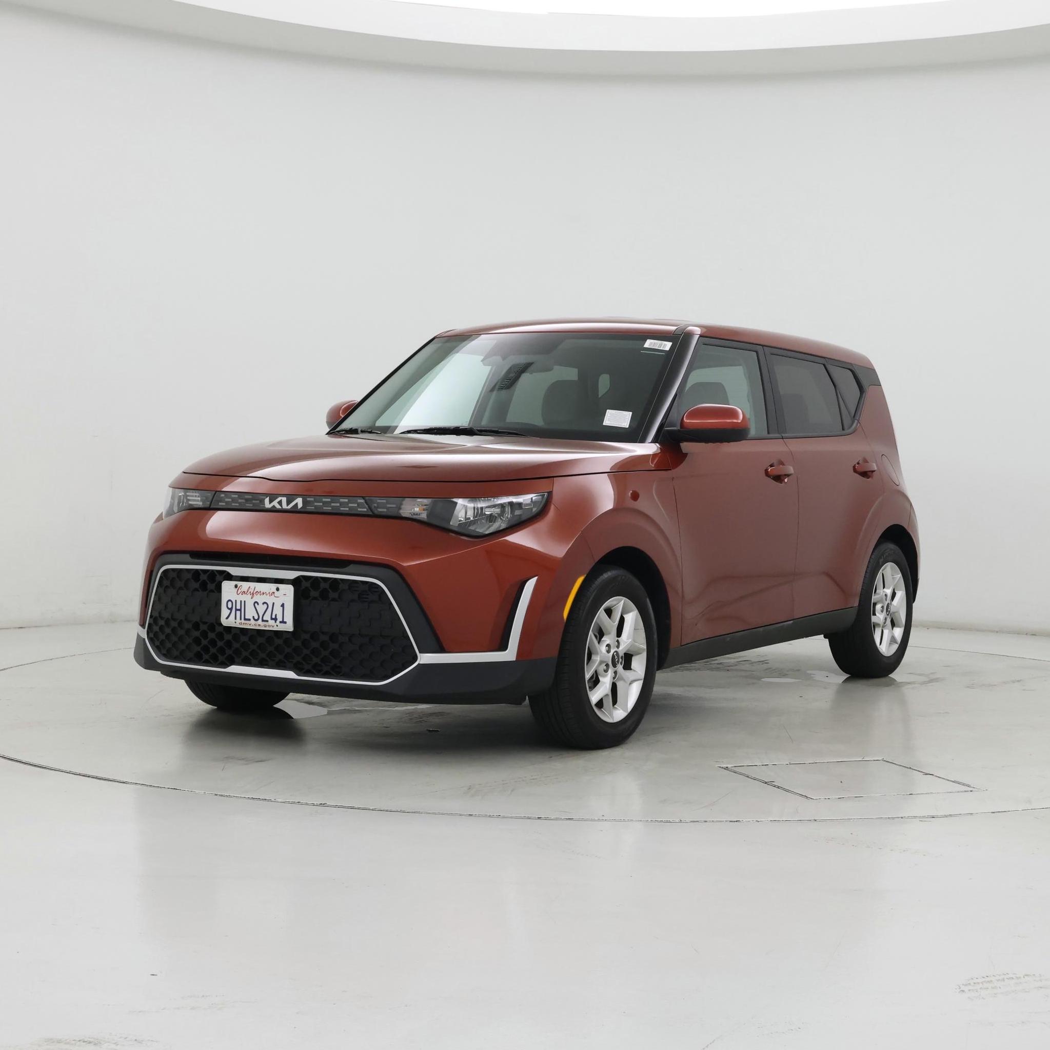 Thumbnail: 2023 Kia Soul - 4