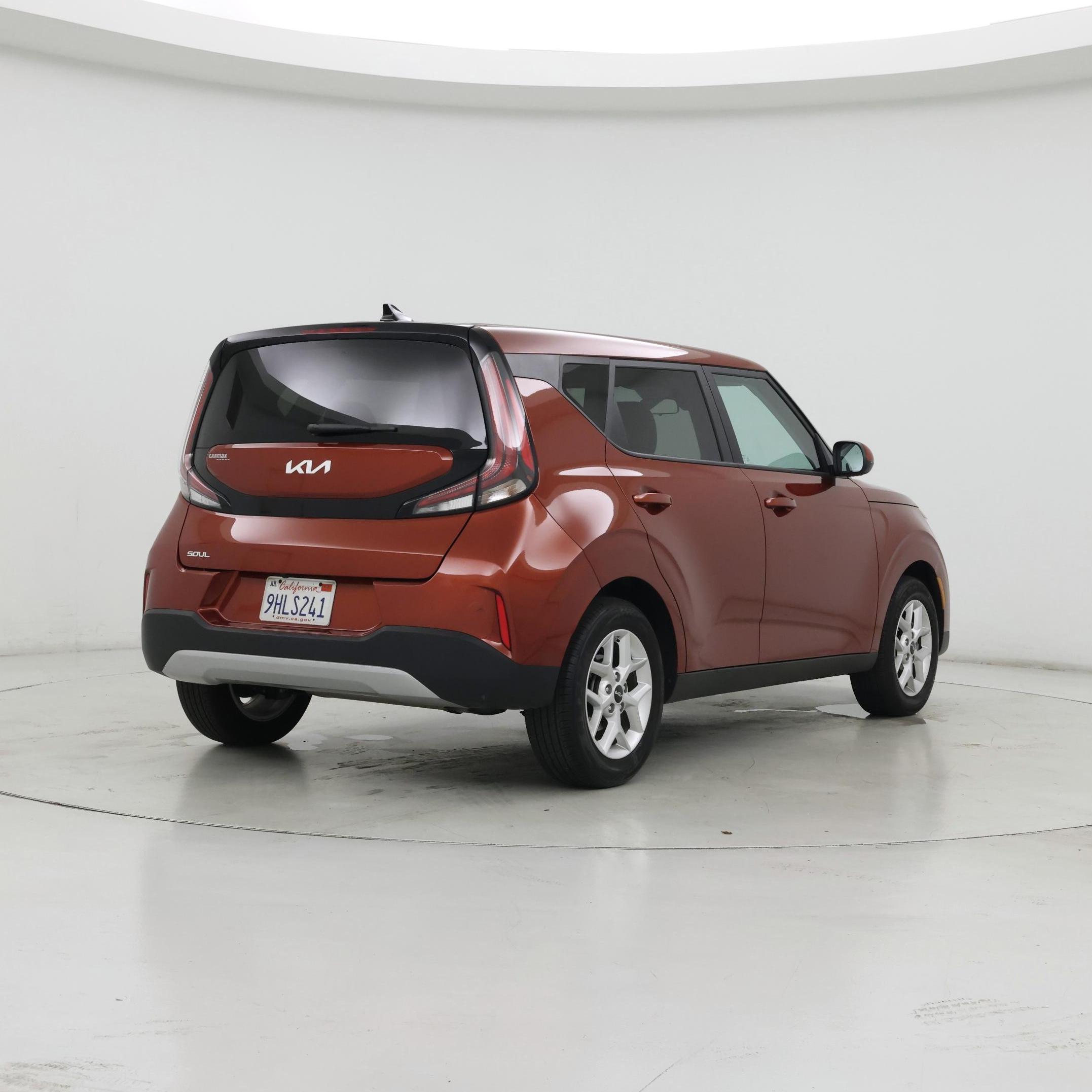 Thumbnail: 2023 Kia Soul - 8