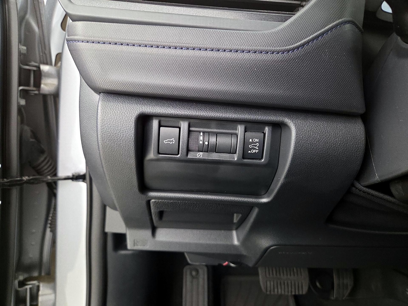 2025 Subaru Forester Premium - Photo 14