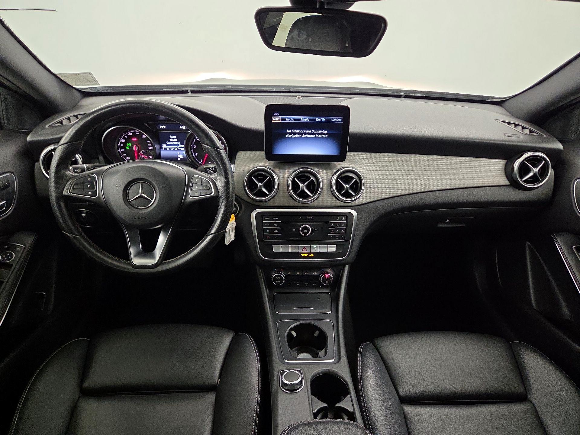 Thumbnail: 2018 Mercedes-Benz GLA - 9