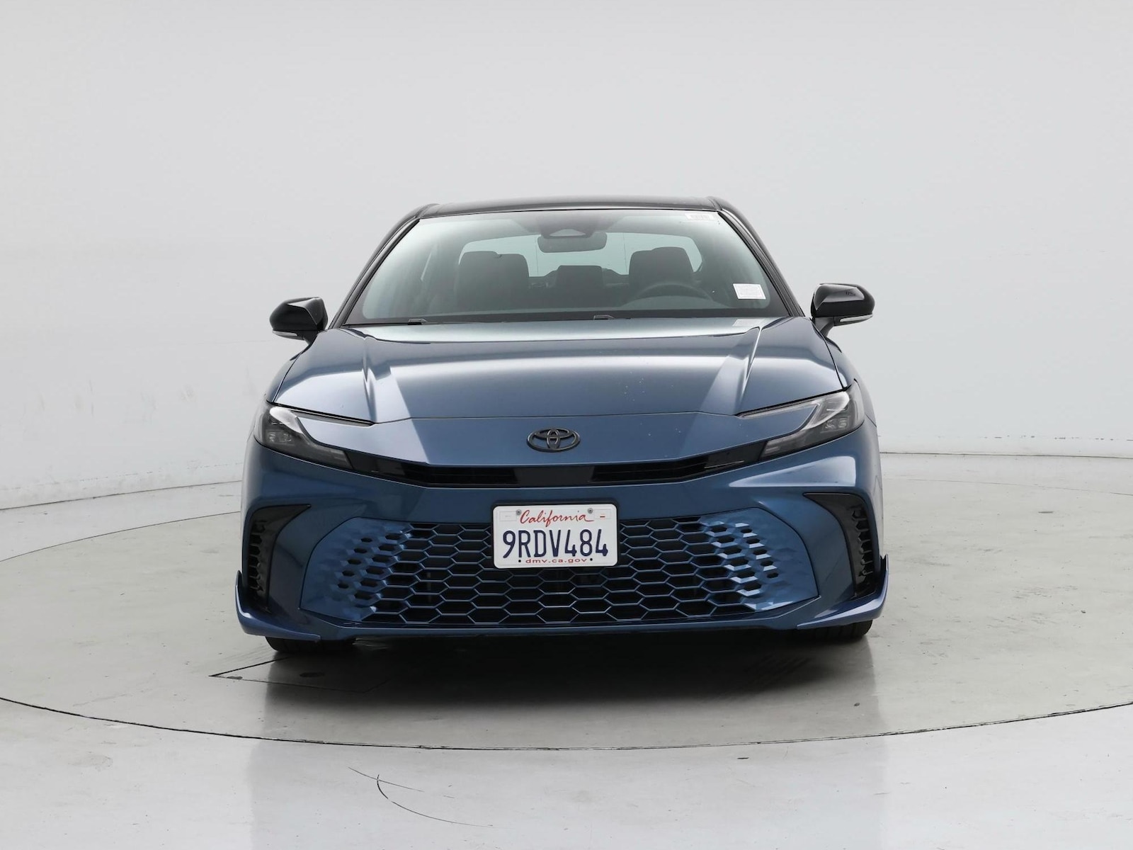 2025 Toyota Camry XSE - Photo 6