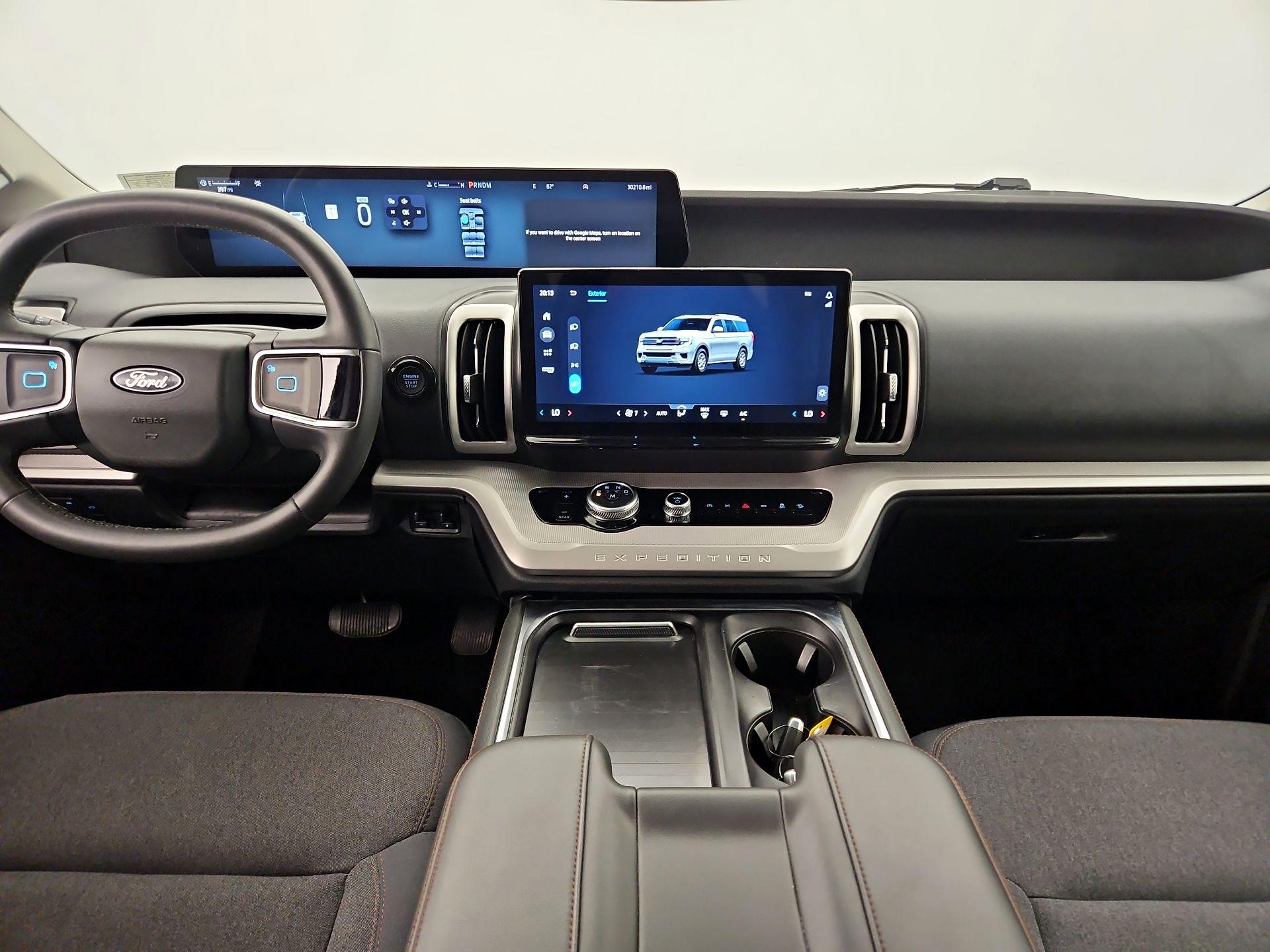 Thumbnail: 2025 Ford Expedition - 9
