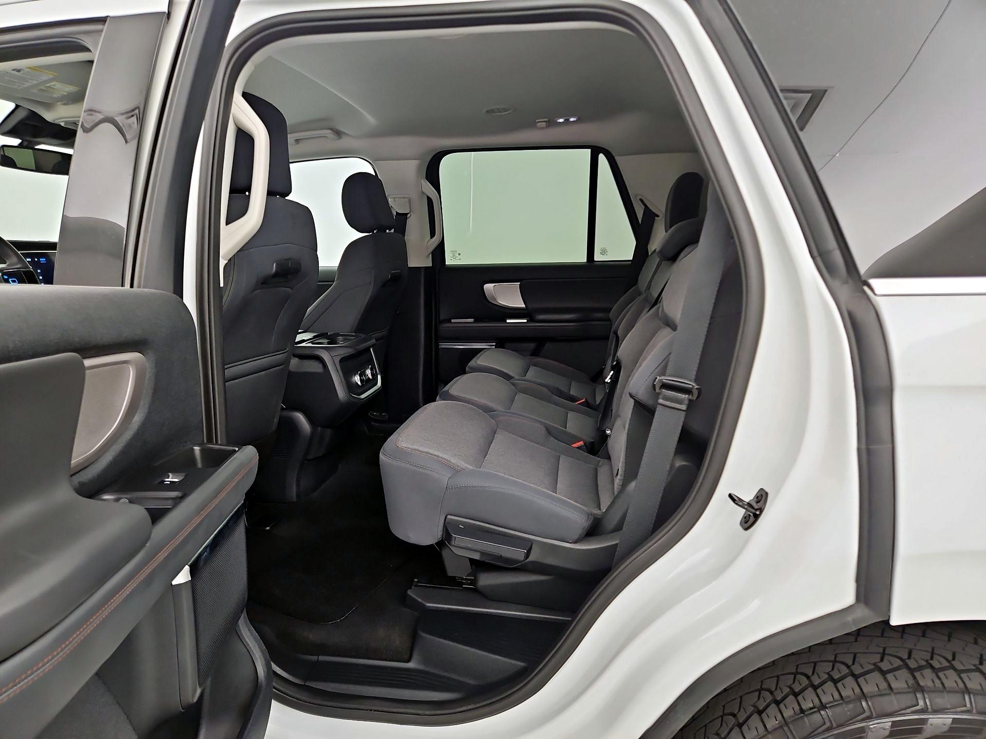 Thumbnail: 2025 Ford Expedition - 16