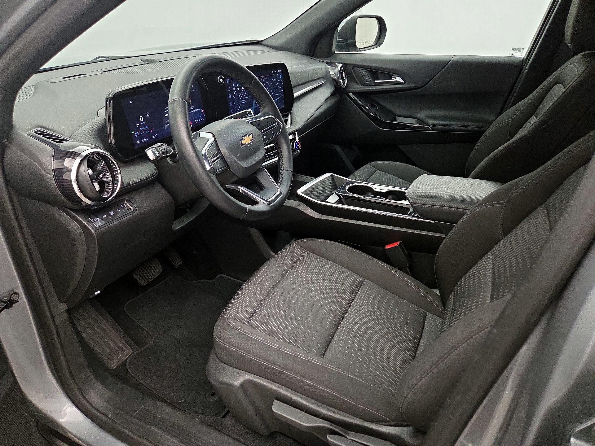 Thumbnail: 2025 Chevrolet Equinox - 11