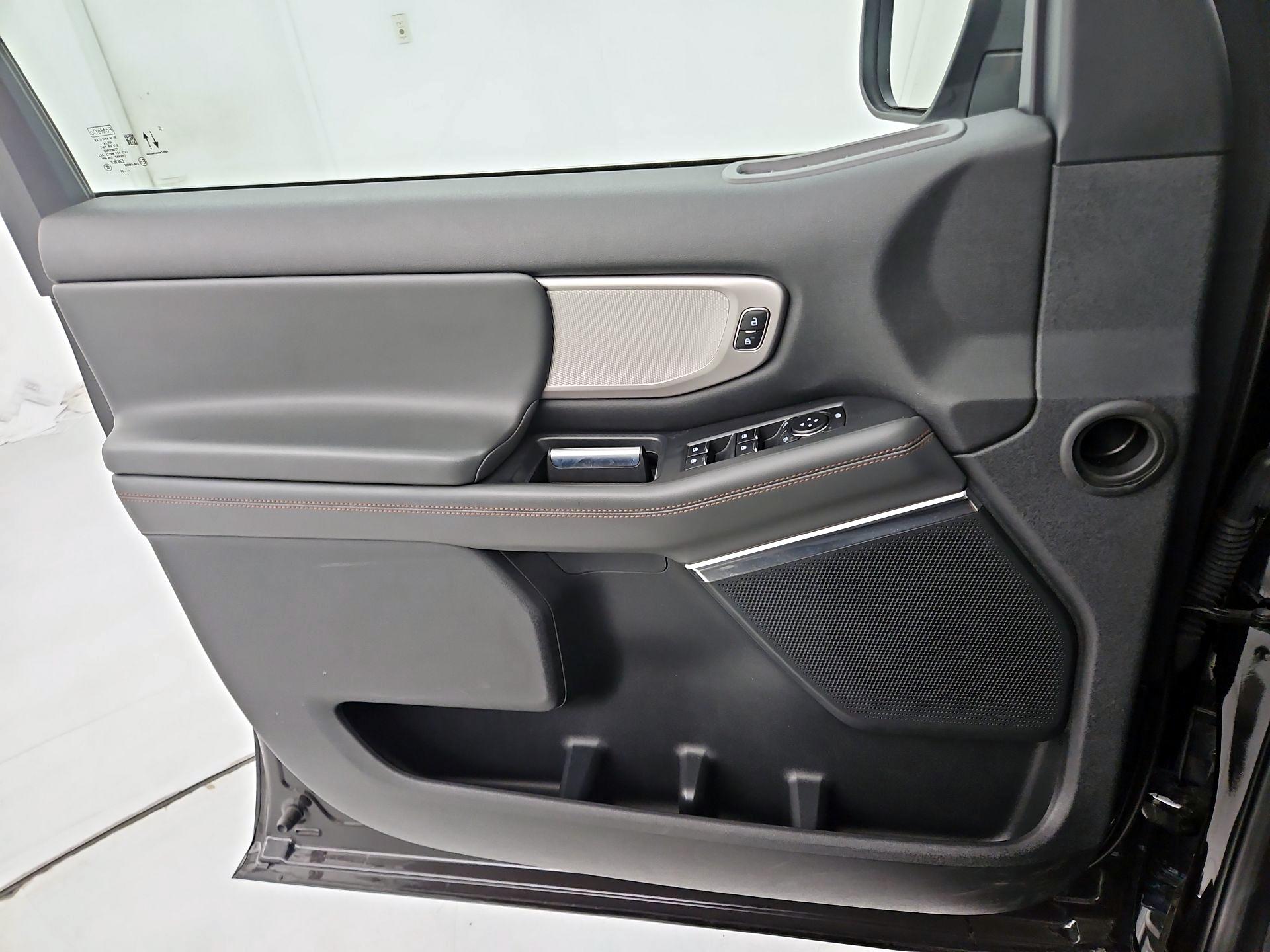 Thumbnail: 2025 Ford Expedition MAX - 12