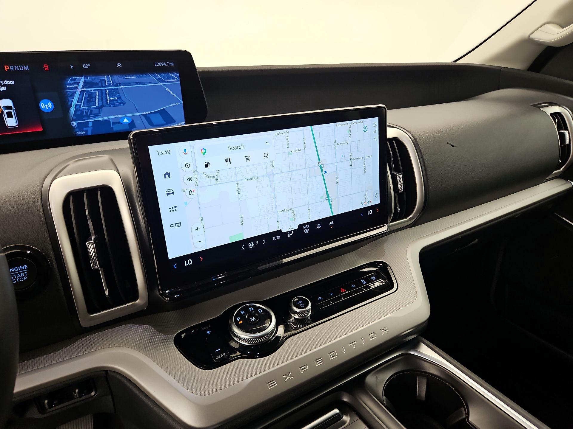 Thumbnail: 2025 Ford Expedition MAX - 14