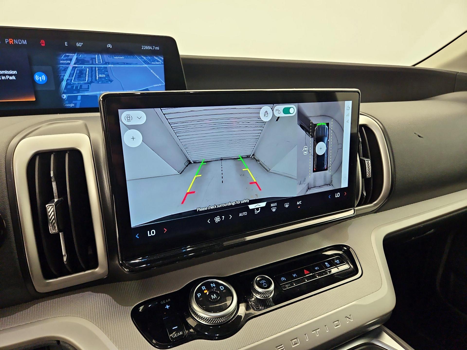 Thumbnail: 2025 Ford Expedition MAX - 15