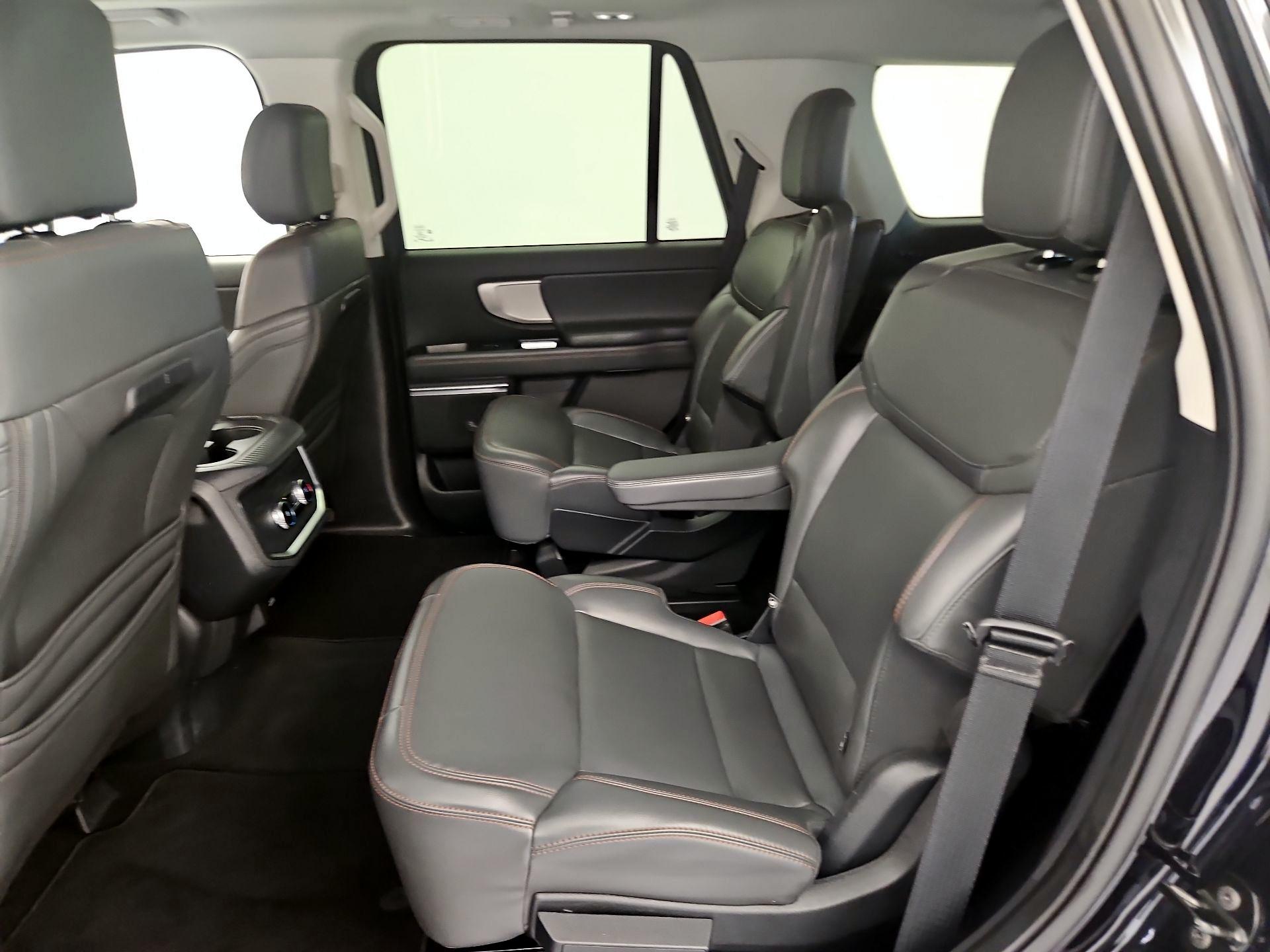 Thumbnail: 2025 Ford Expedition - 19