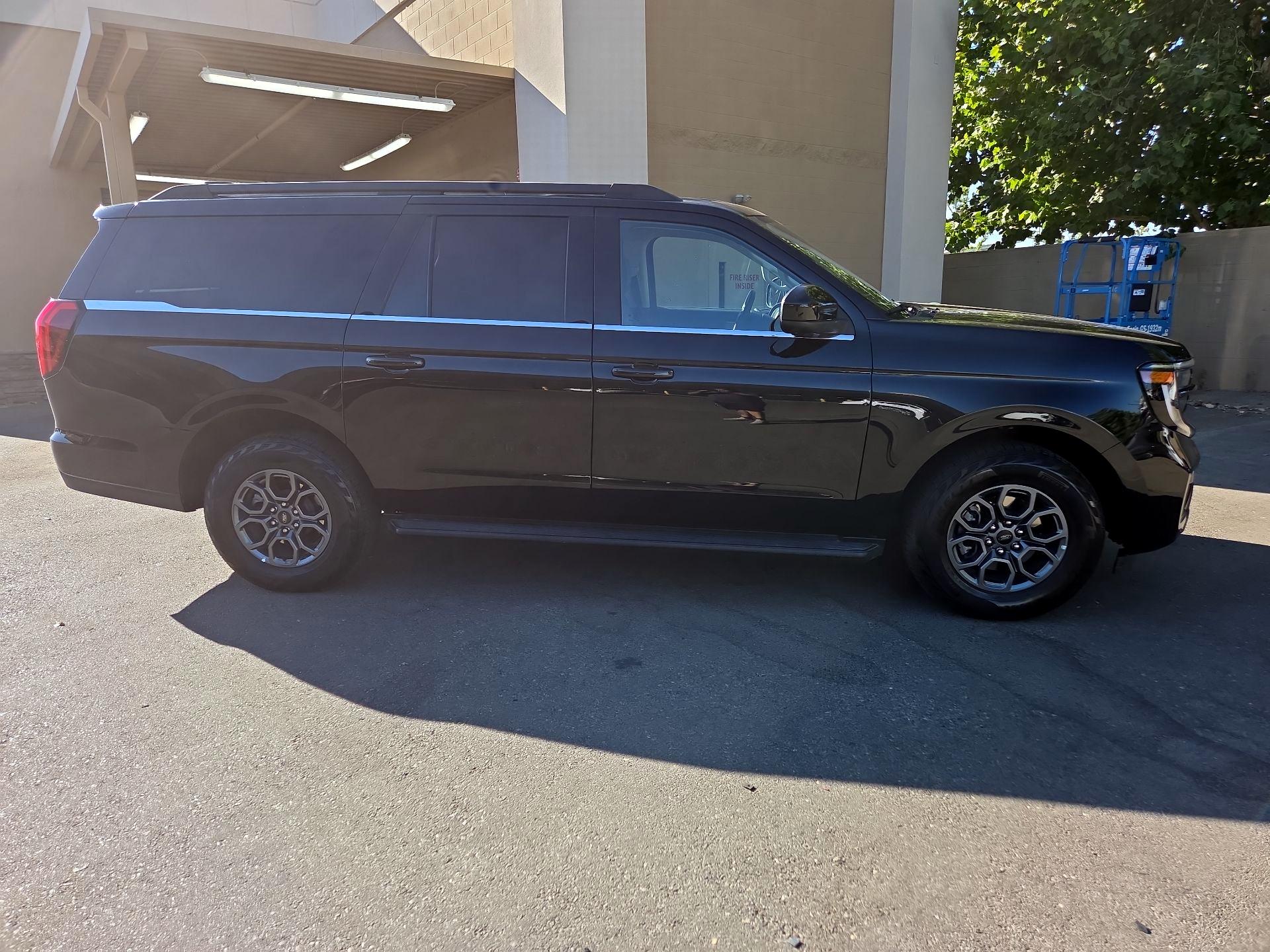 Thumbnail: 2025 Ford Expedition MAX - 4
