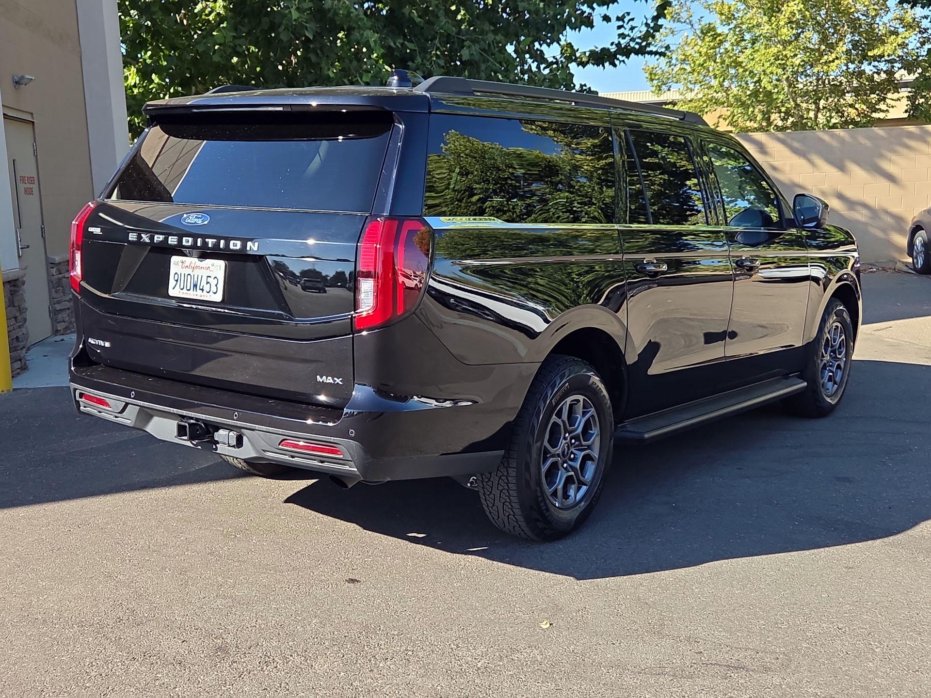 Thumbnail: 2025 Ford Expedition MAX - 5