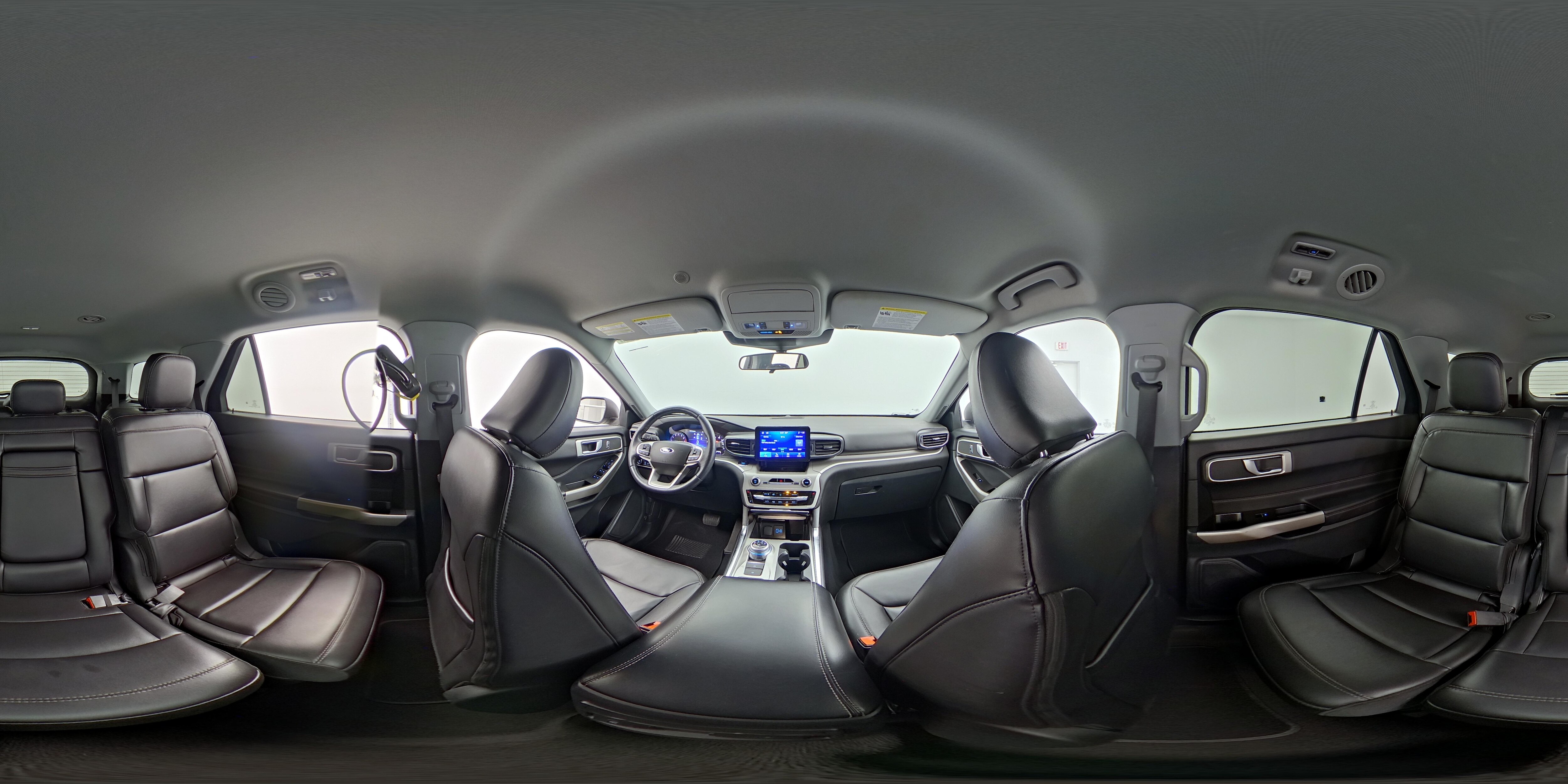 2023 Ford Explorer XLT - Photo 27
