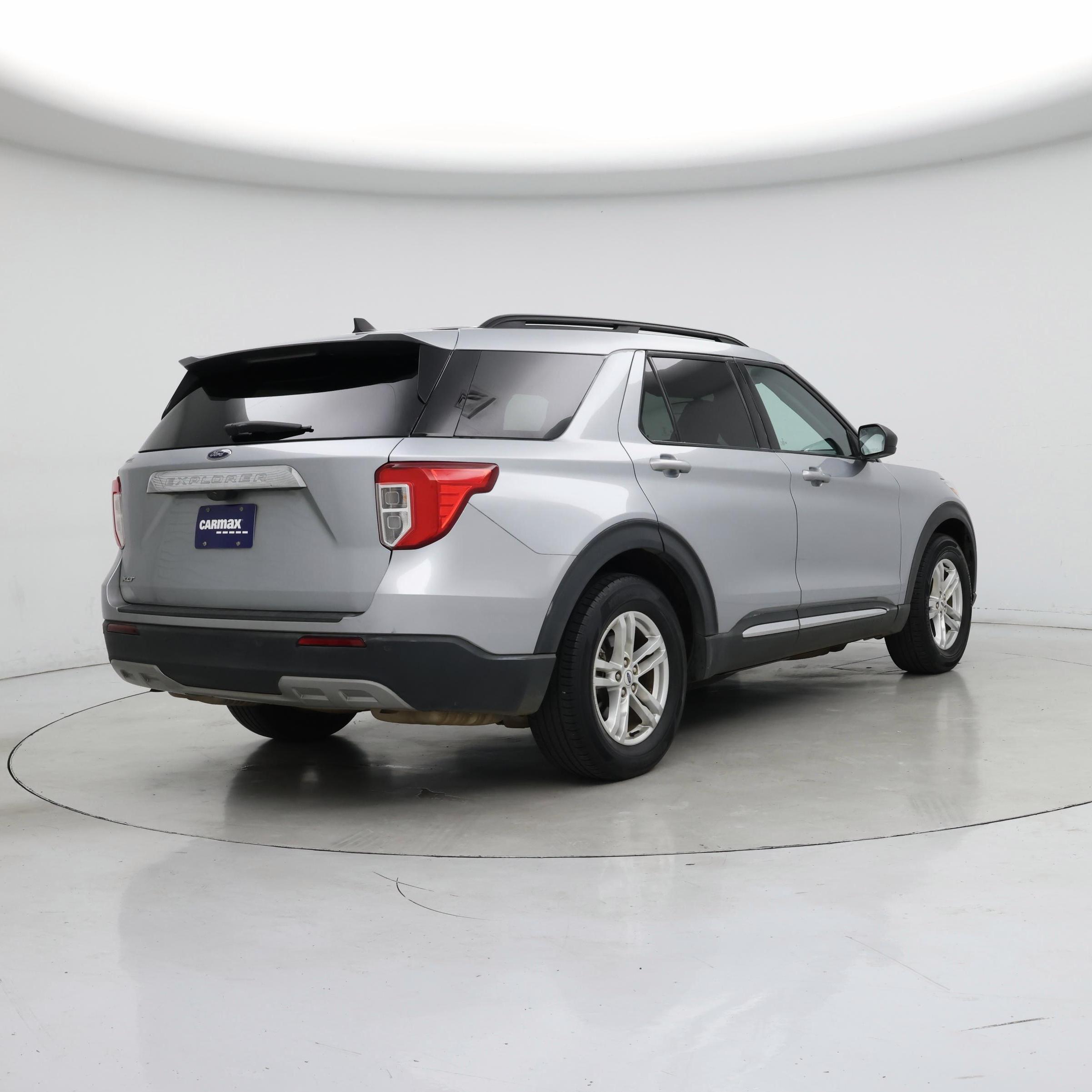 Thumbnail: 2023 Ford Explorer - 8