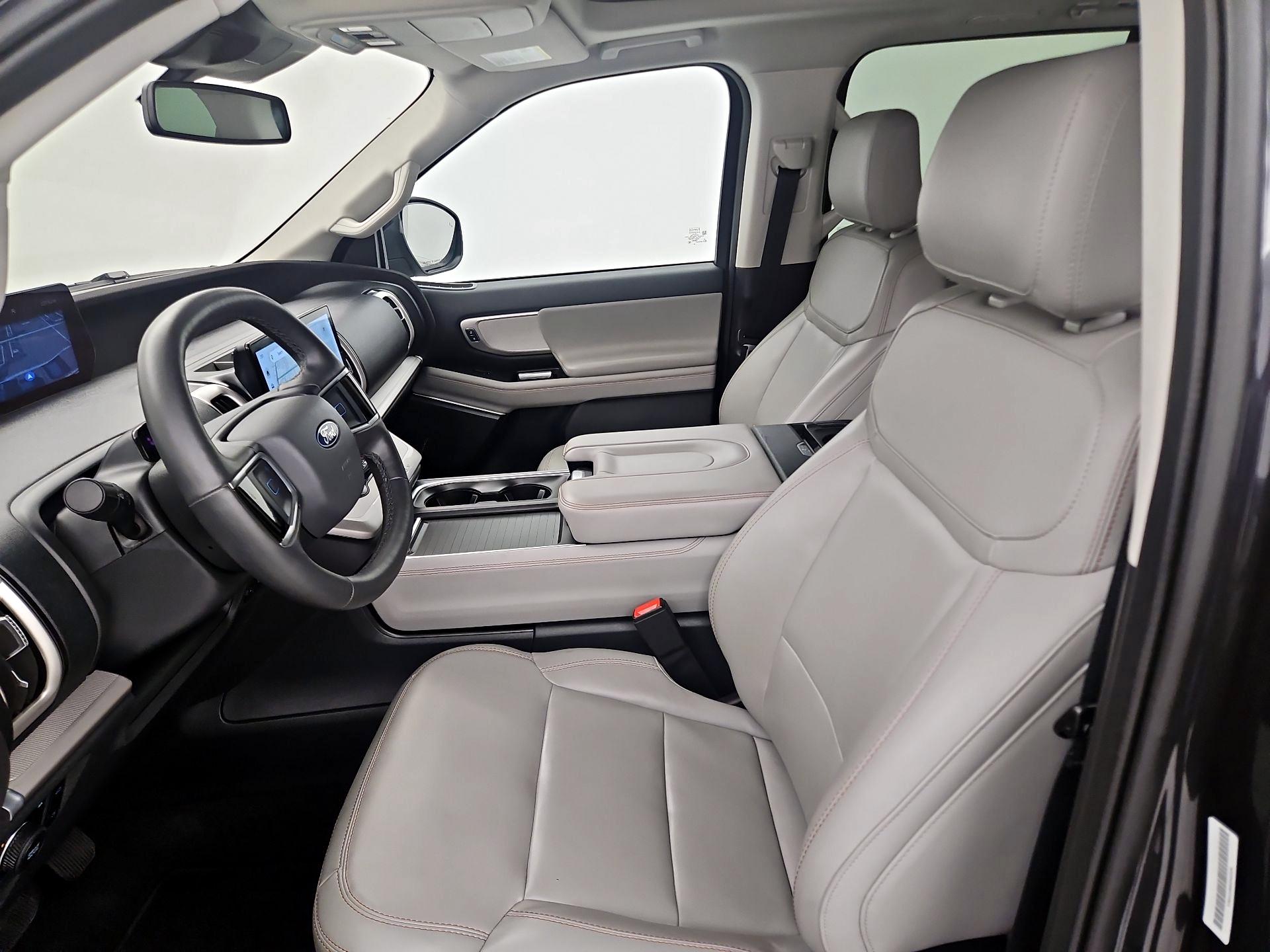 Thumbnail: 2025 Ford Expedition - 11