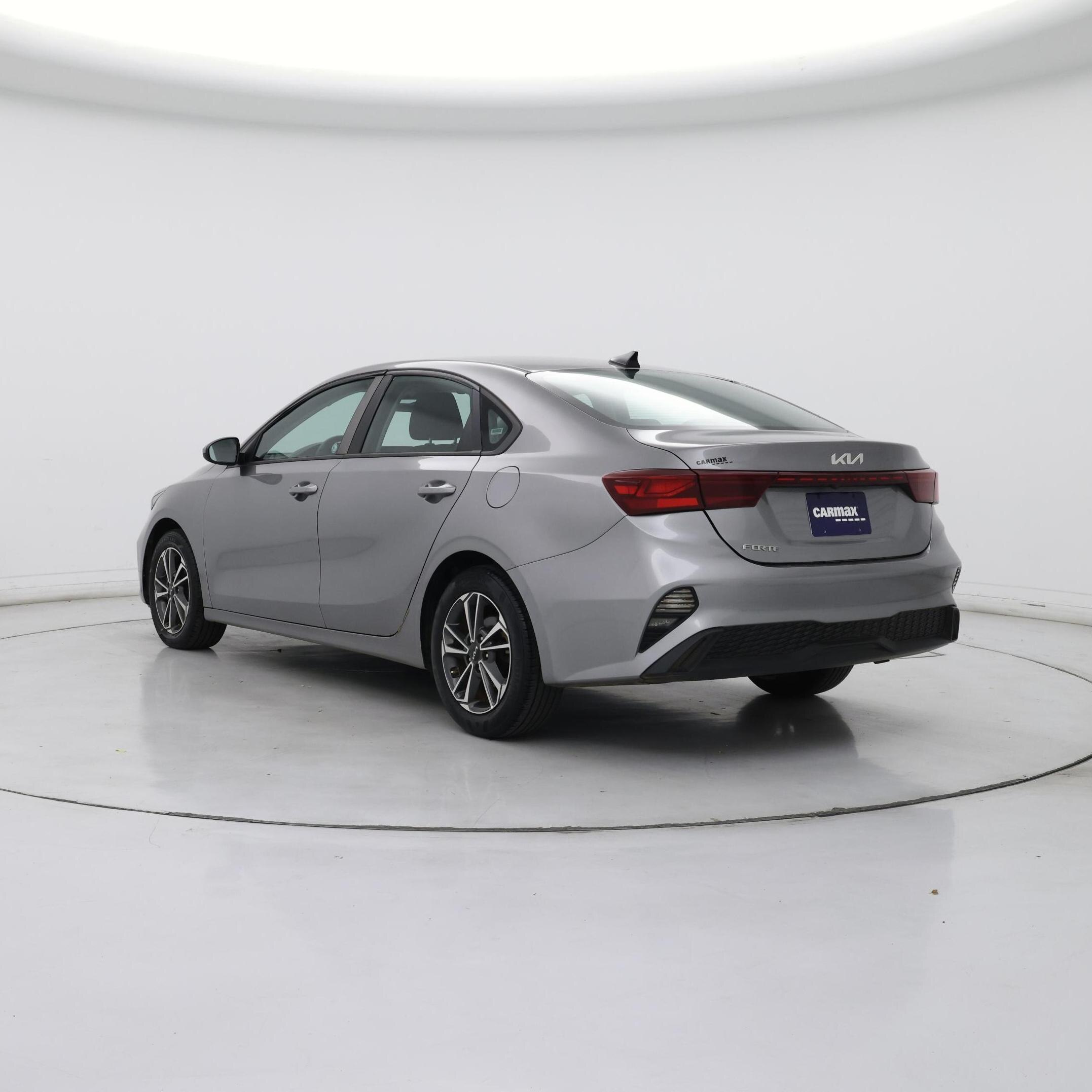 Thumbnail: 2023 Kia Forte - 2