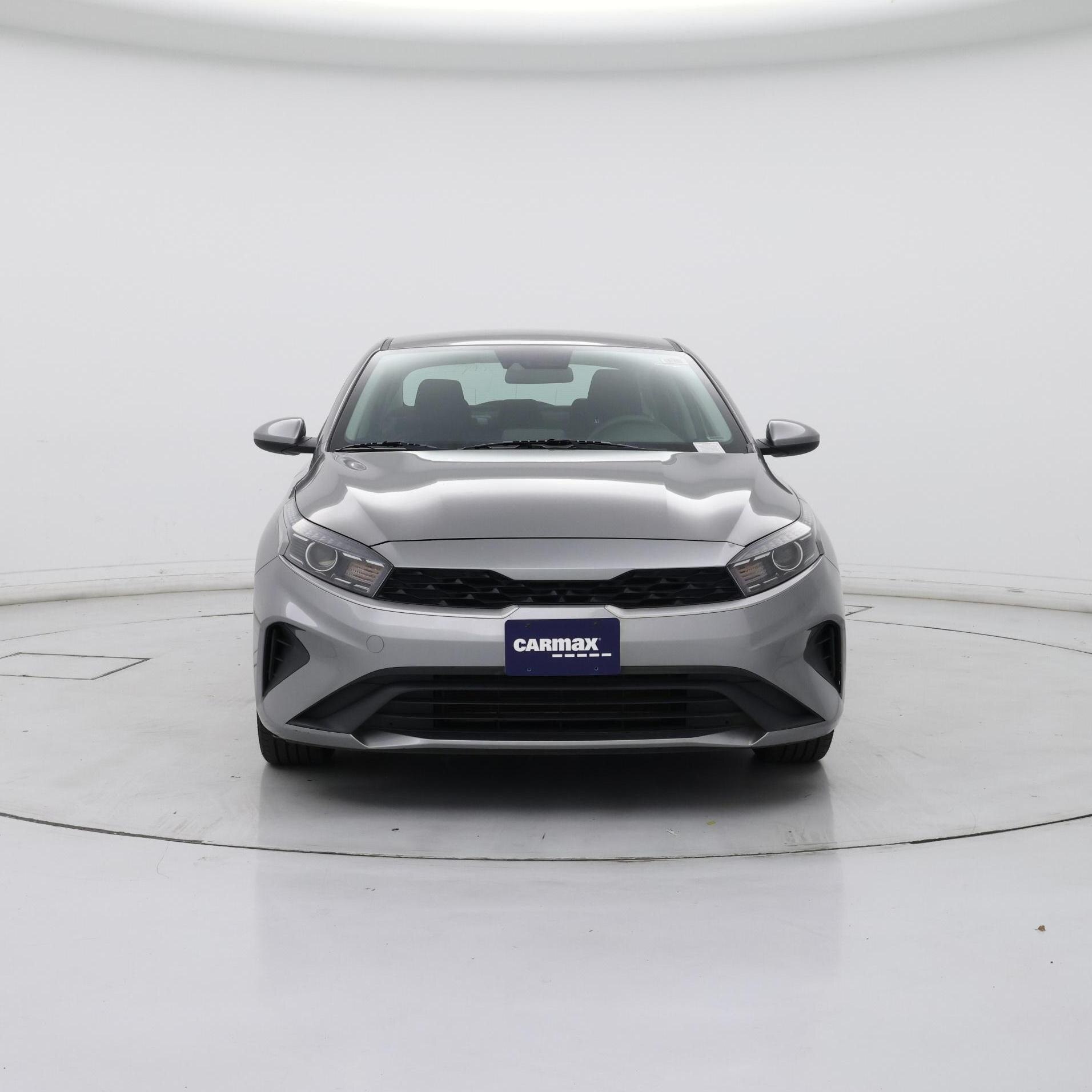 Thumbnail: 2023 Kia Forte - 5