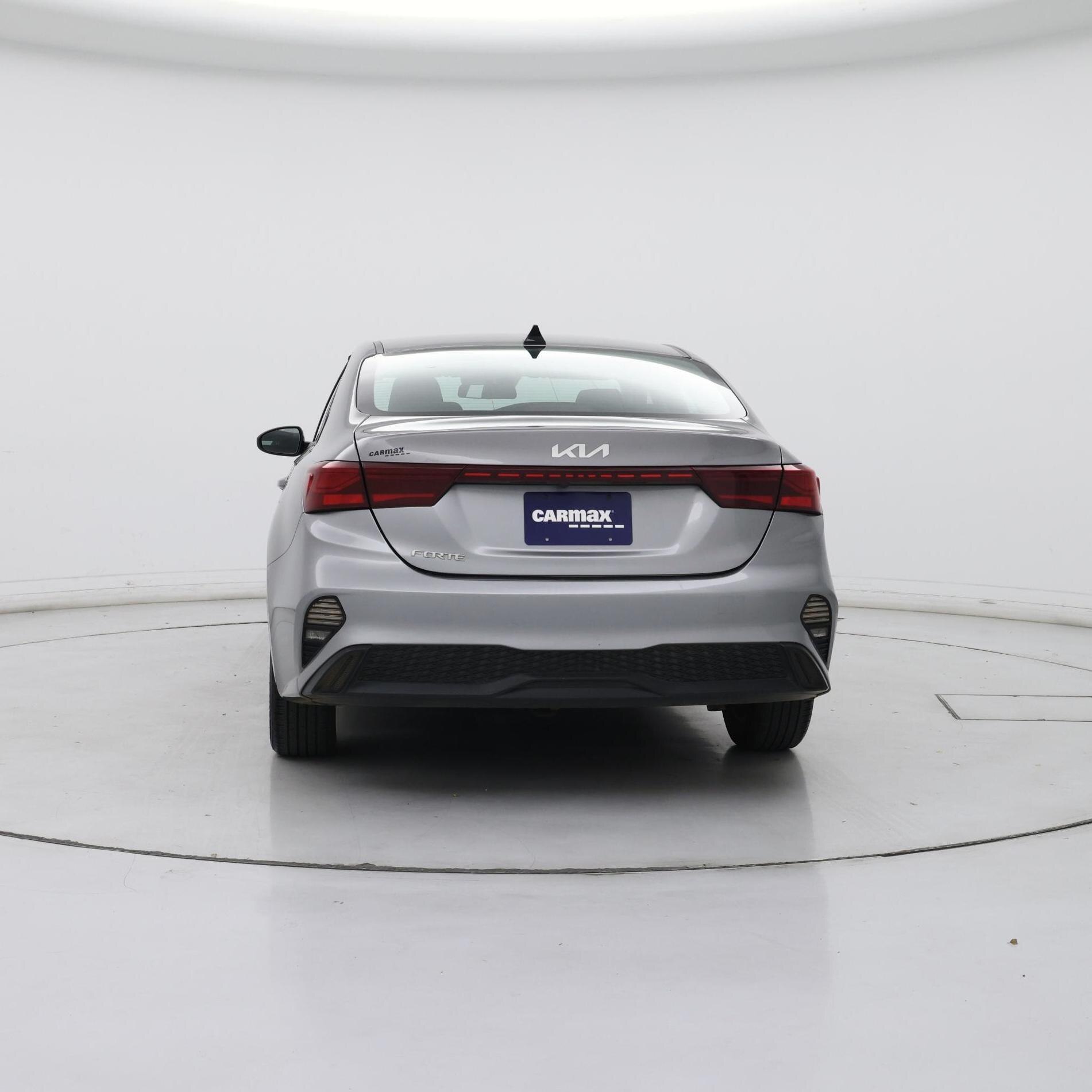 Thumbnail: 2023 Kia Forte - 6
