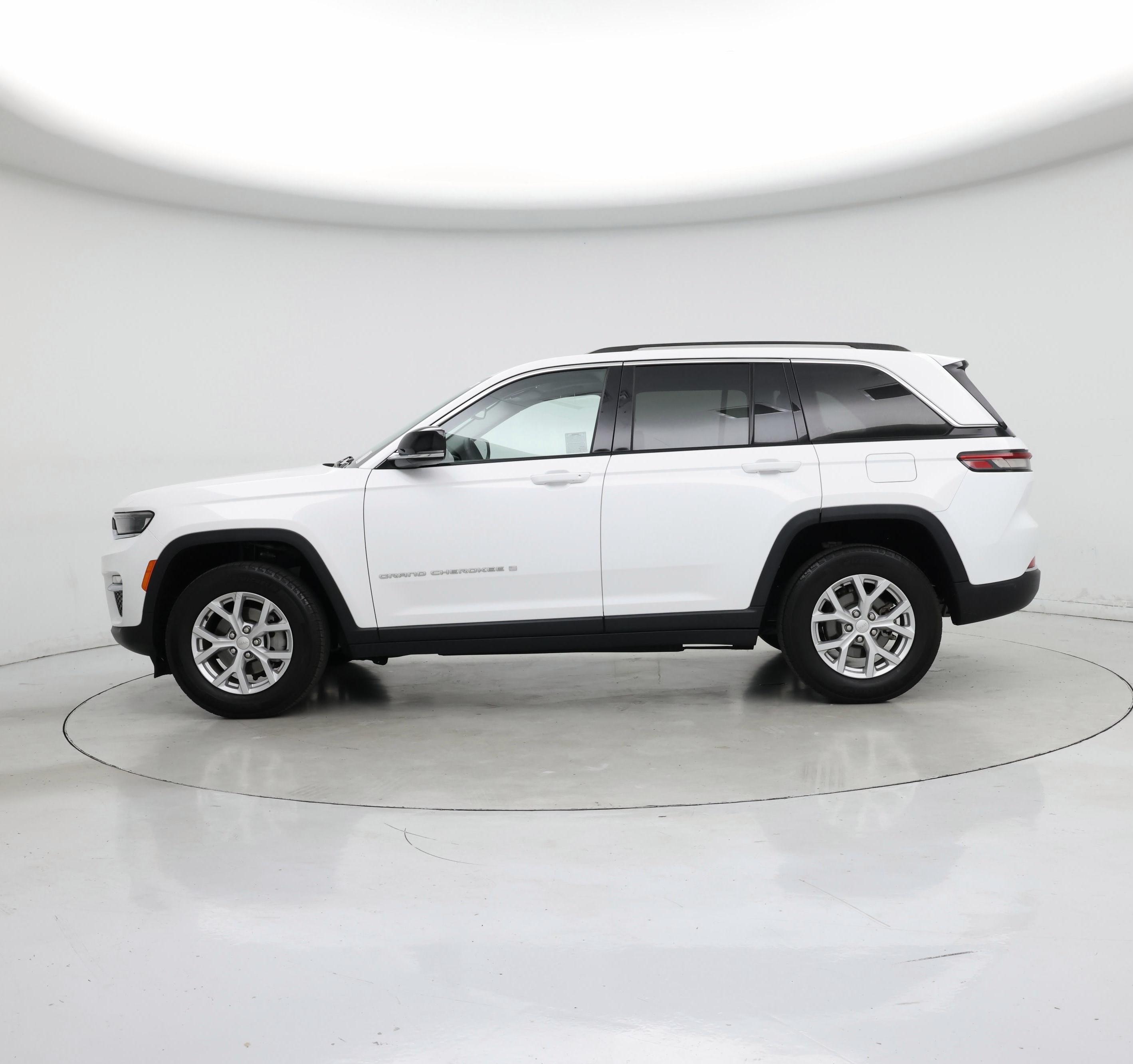 Thumbnail: 2023 Jeep Grand Cherokee - 3