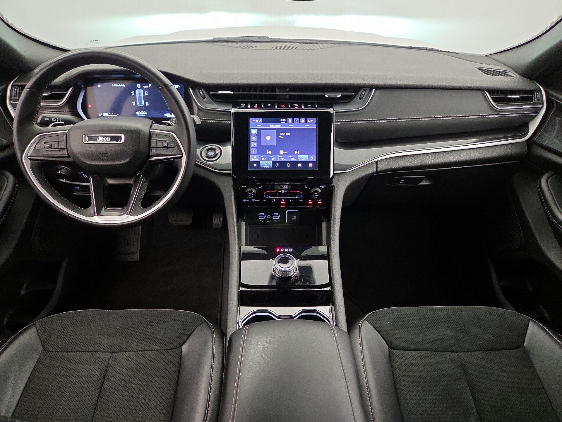 Thumbnail: 2023 Jeep Grand Cherokee - 9