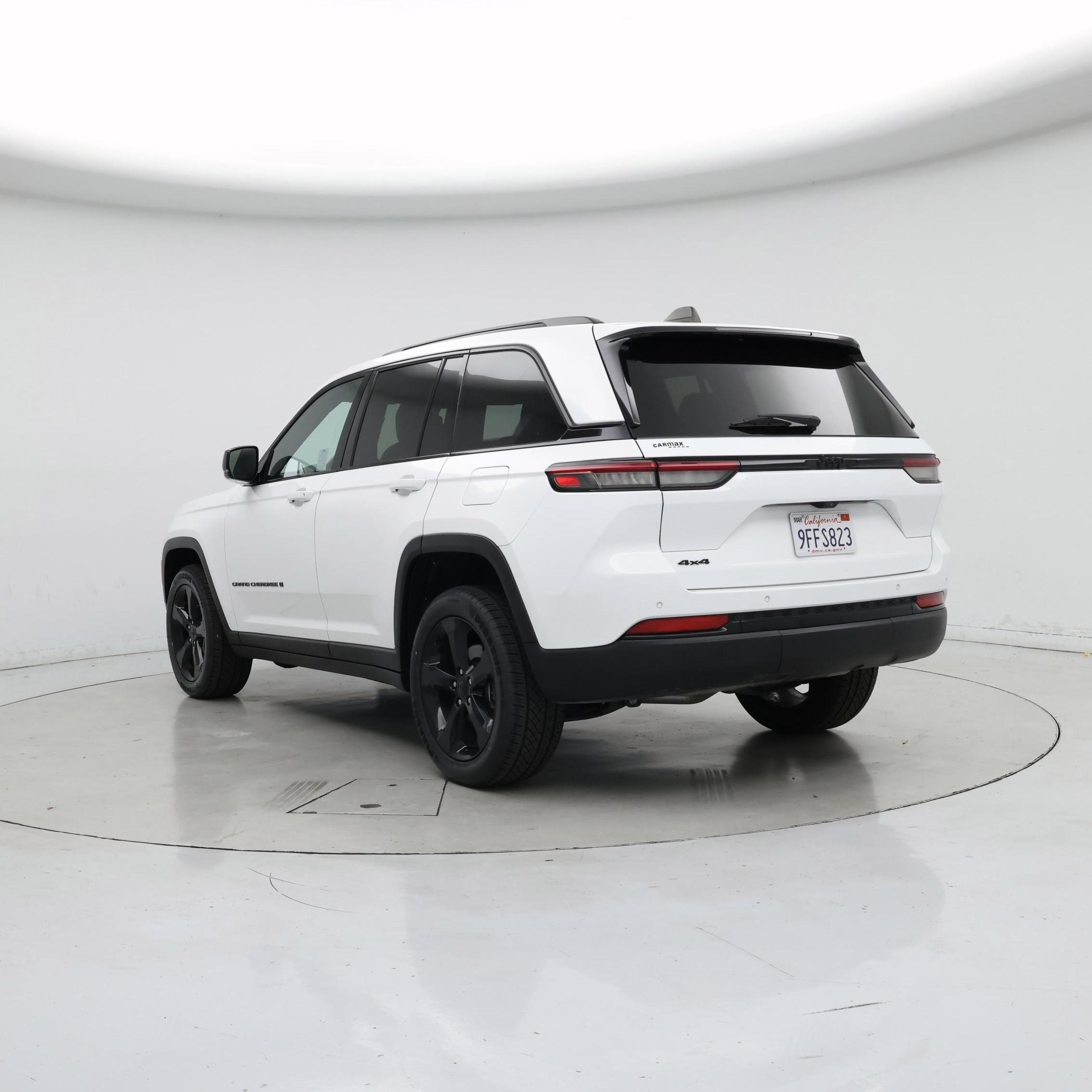 Thumbnail: 2023 Jeep Grand Cherokee - 2