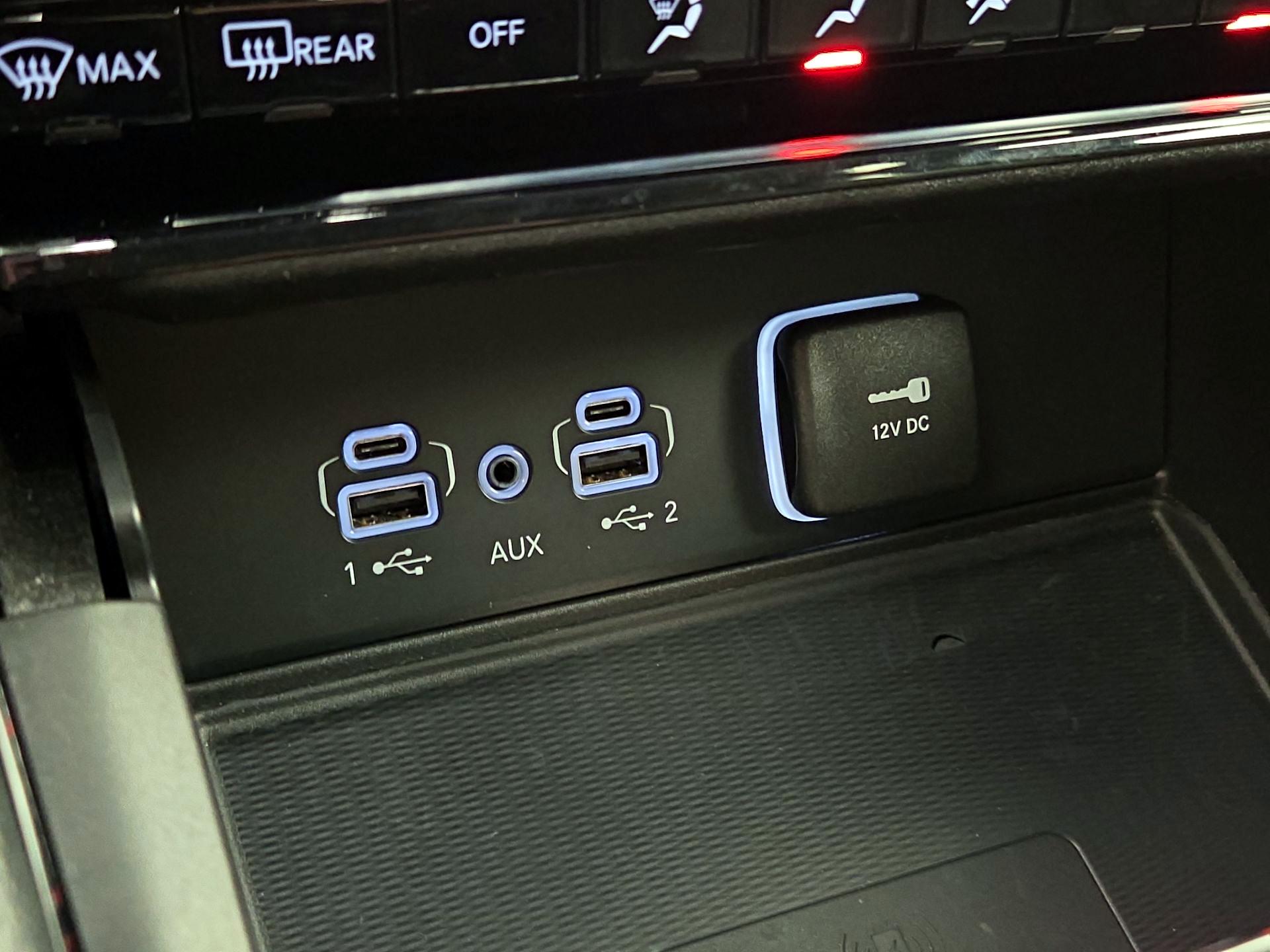 Thumbnail: 2023 Jeep Grand Cherokee - 19