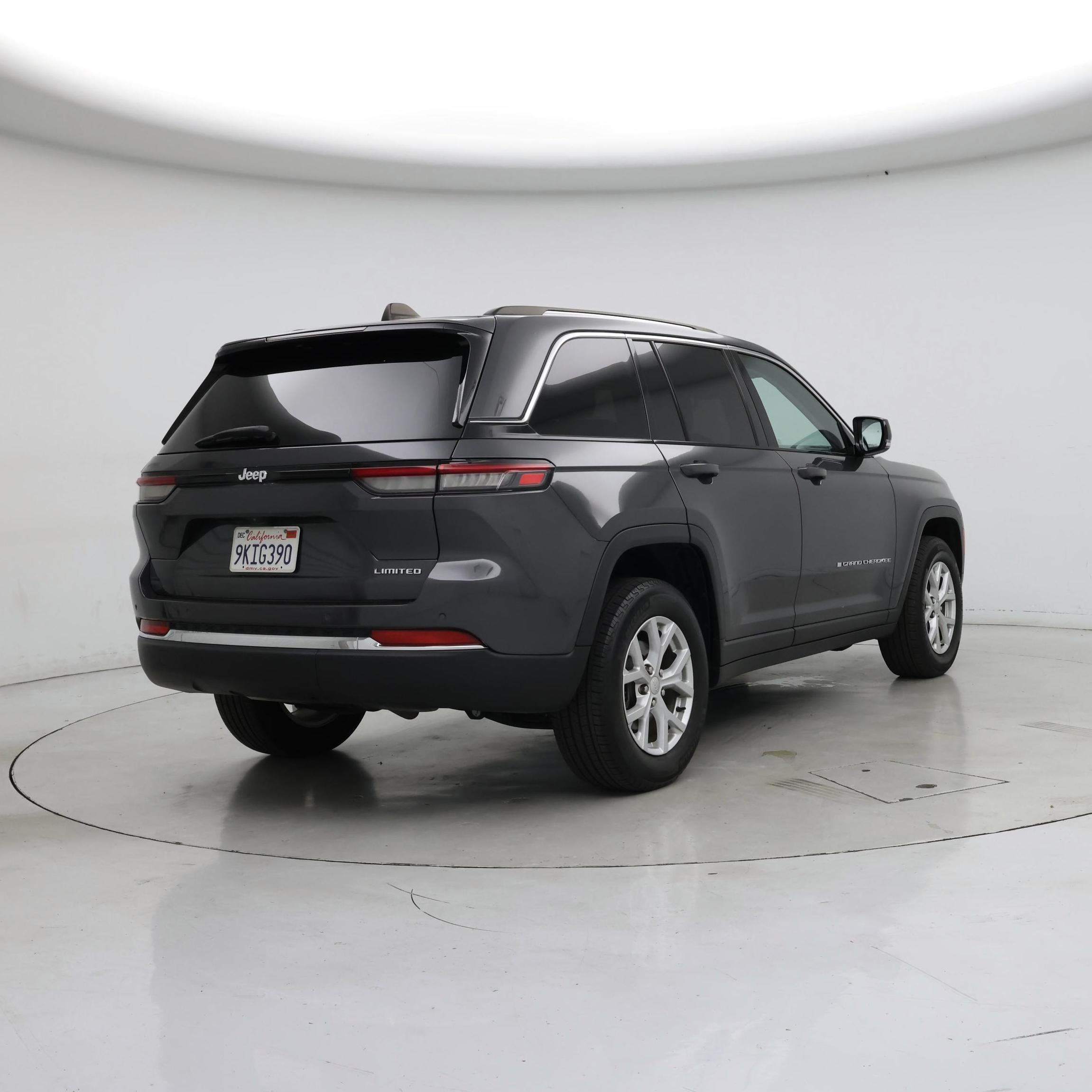 Thumbnail: 2023 Jeep Grand Cherokee - 8