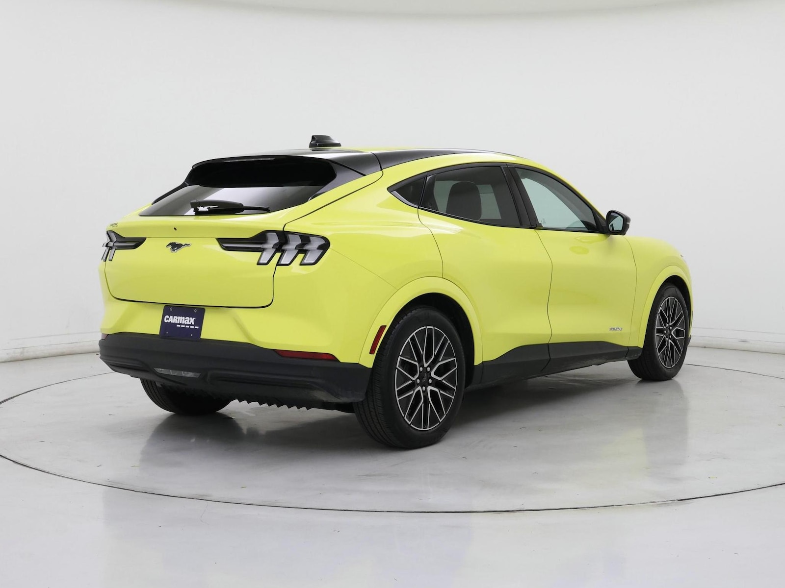 2025 Ford Mustang Mach-E Premium RWD - Photo 9