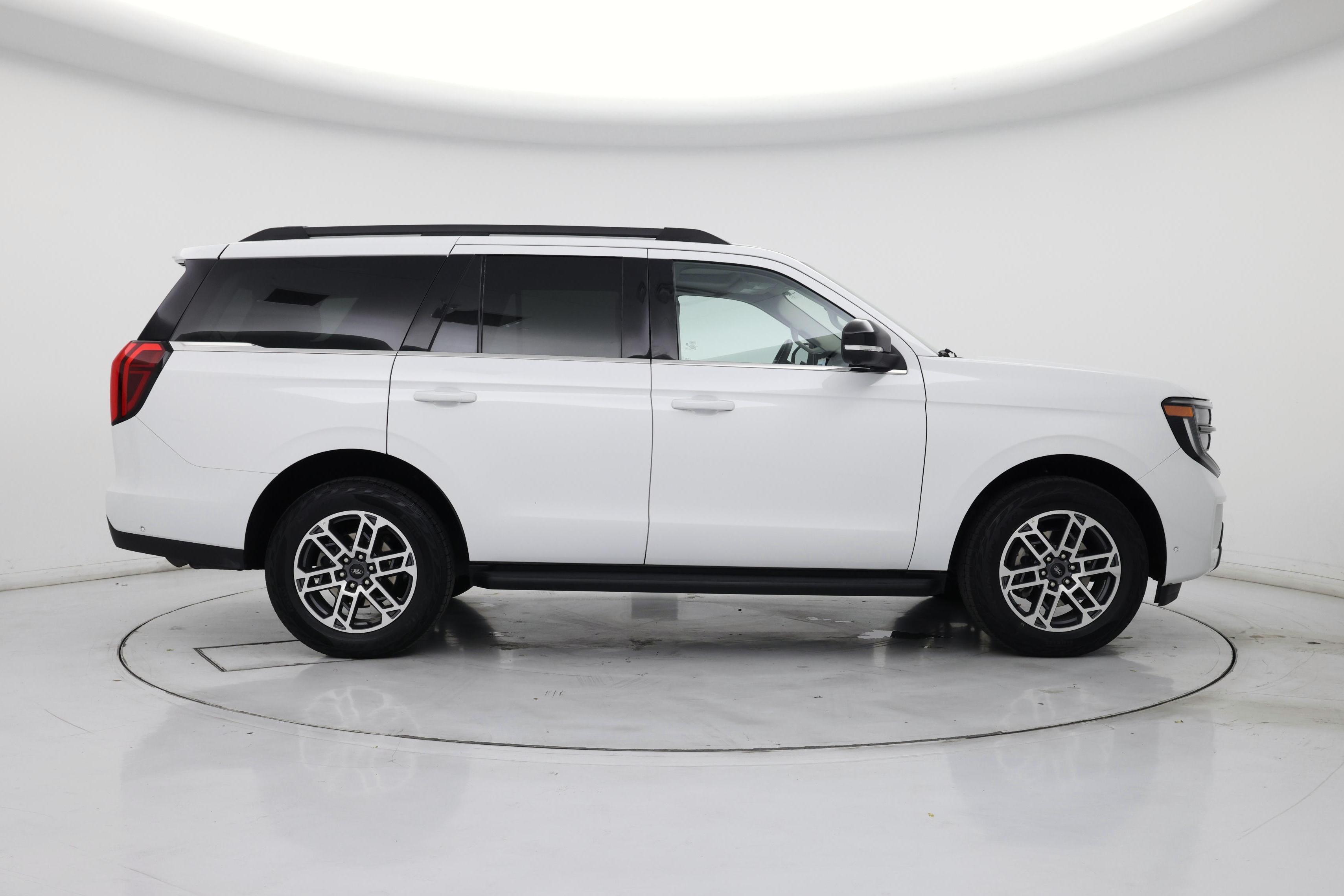 Thumbnail: 2025 Ford Expedition - 7