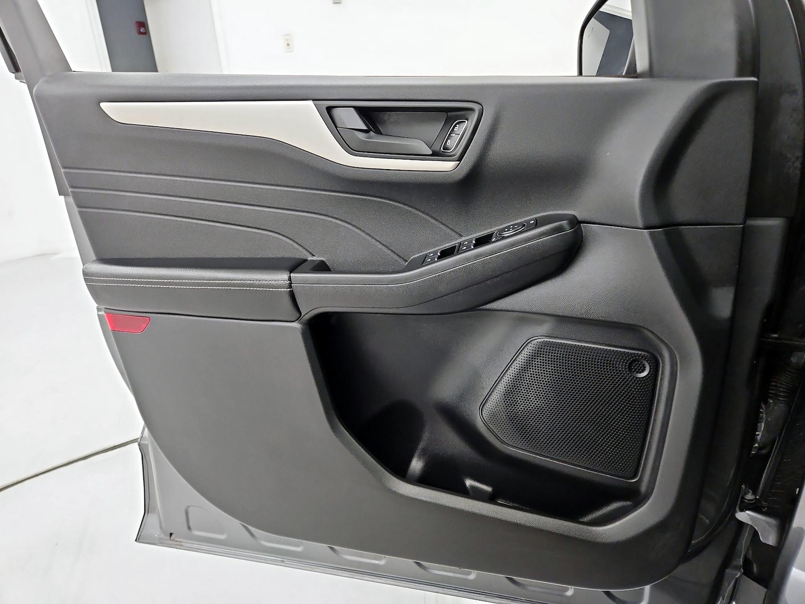 2022 Ford Escape SE - Photo 13