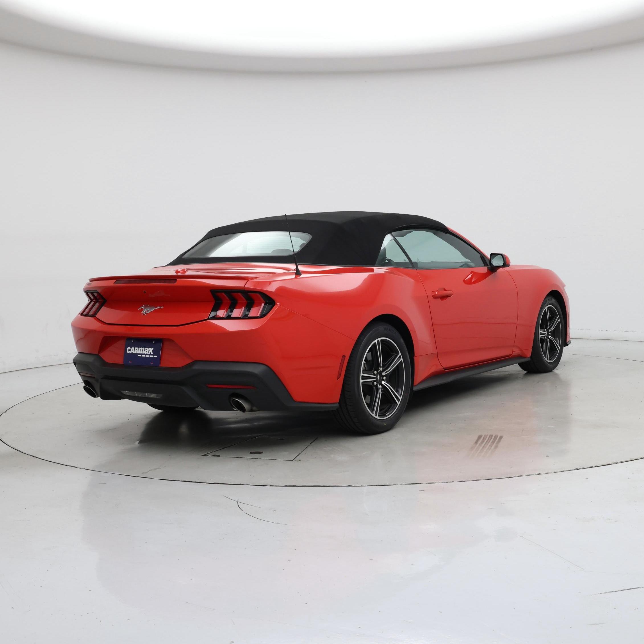 Thumbnail: 2025 Ford Mustang - 8