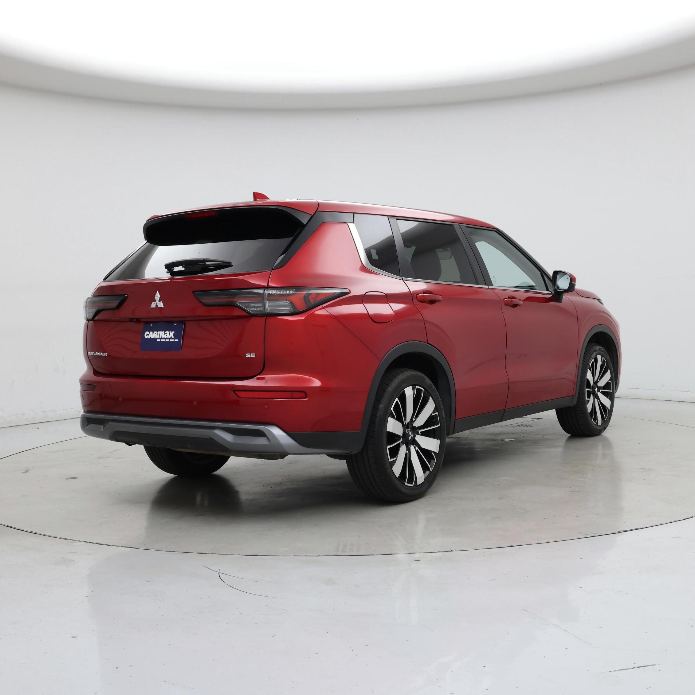 Thumbnail: 2025 Mitsubishi Outlander - 8