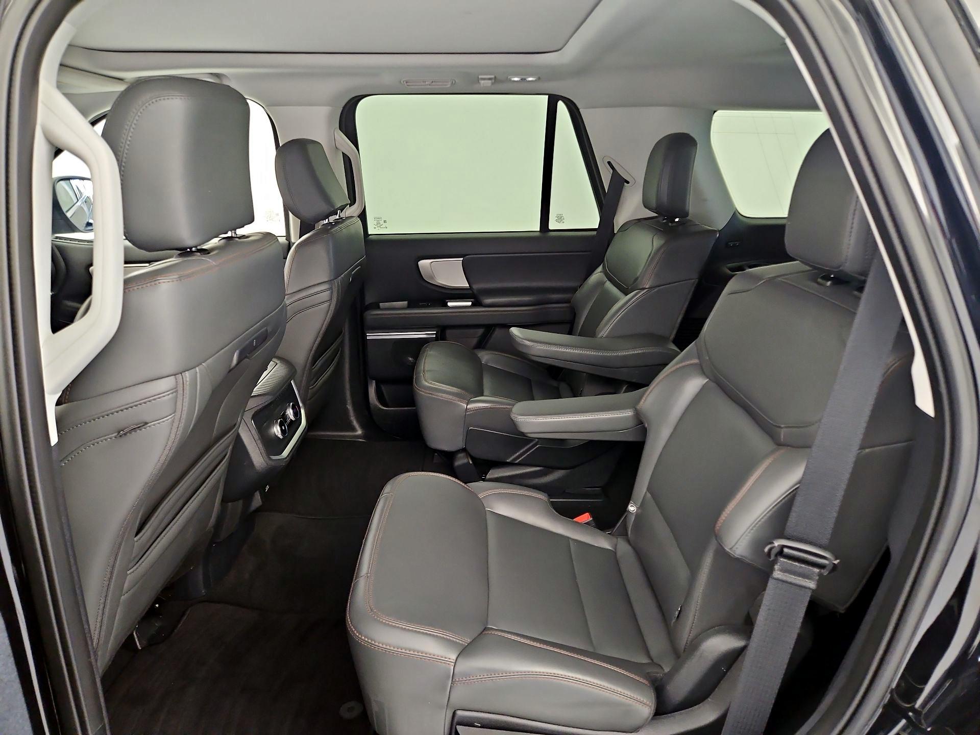 Thumbnail: 2025 Ford Expedition - 20
