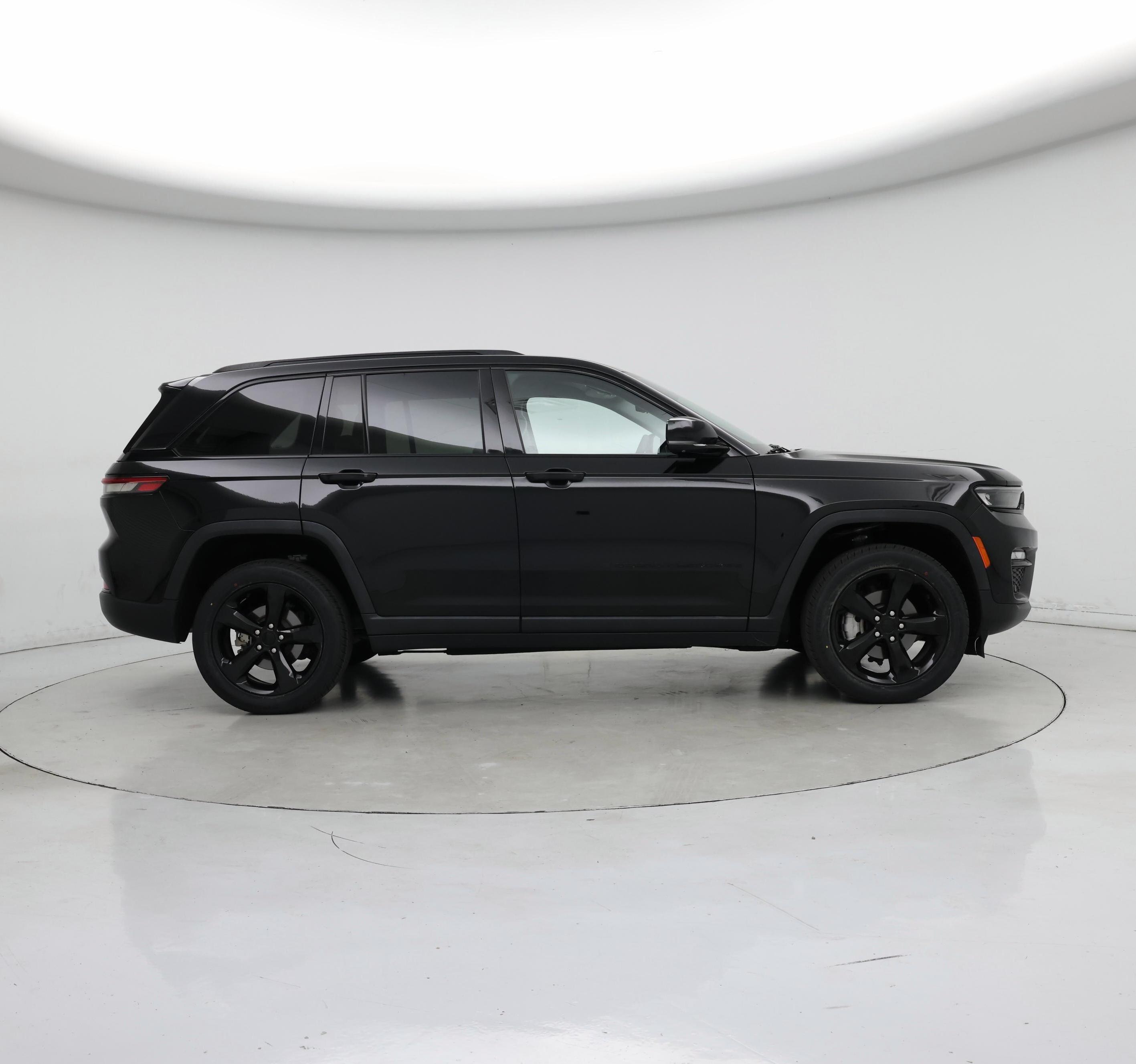 Thumbnail: 2023 Jeep Grand Cherokee - 7
