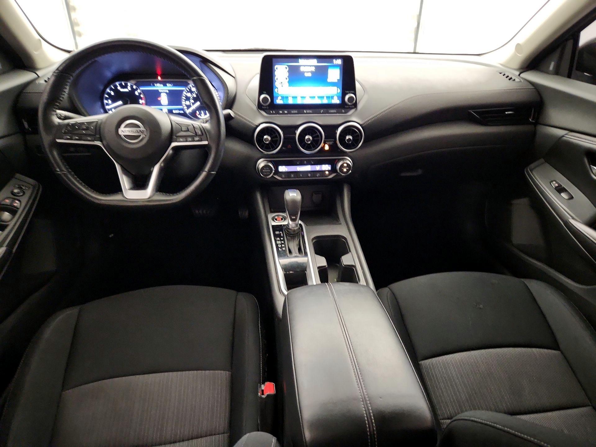 Thumbnail: 2022 Nissan Sentra - 9