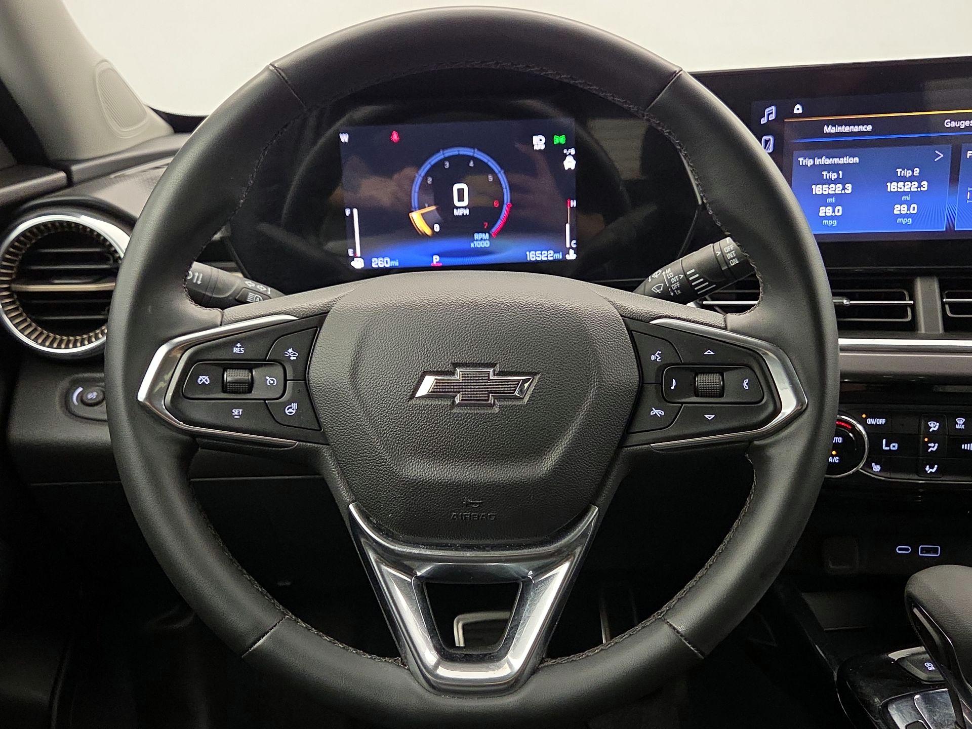 Thumbnail: 2025 Chevrolet Trax - 10