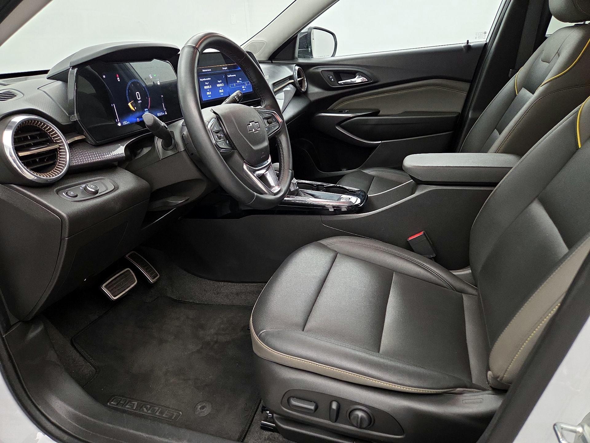 Thumbnail: 2025 Chevrolet Trax - 11
